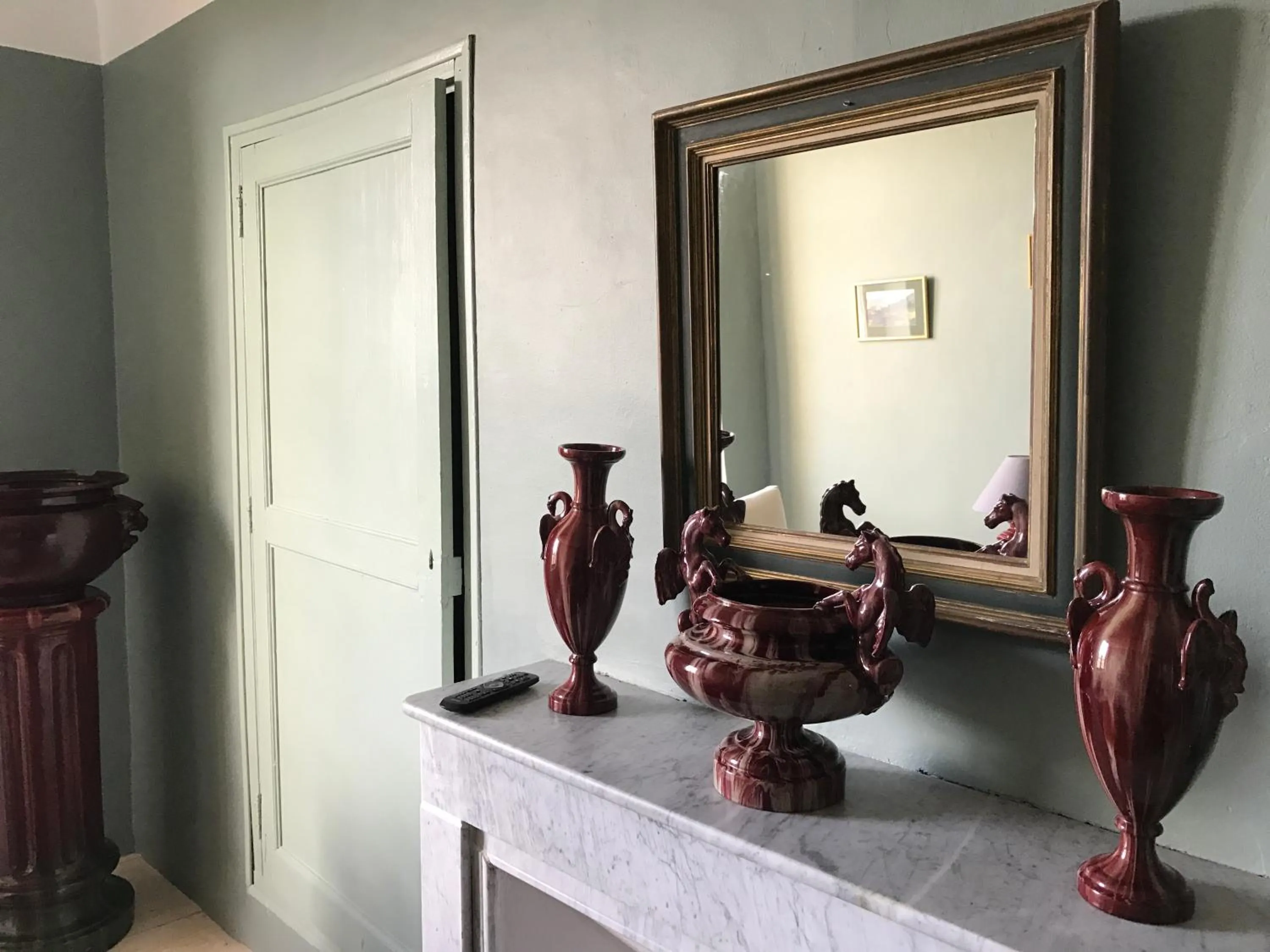 Decorative detail in Hôtel Particulier des Lumières