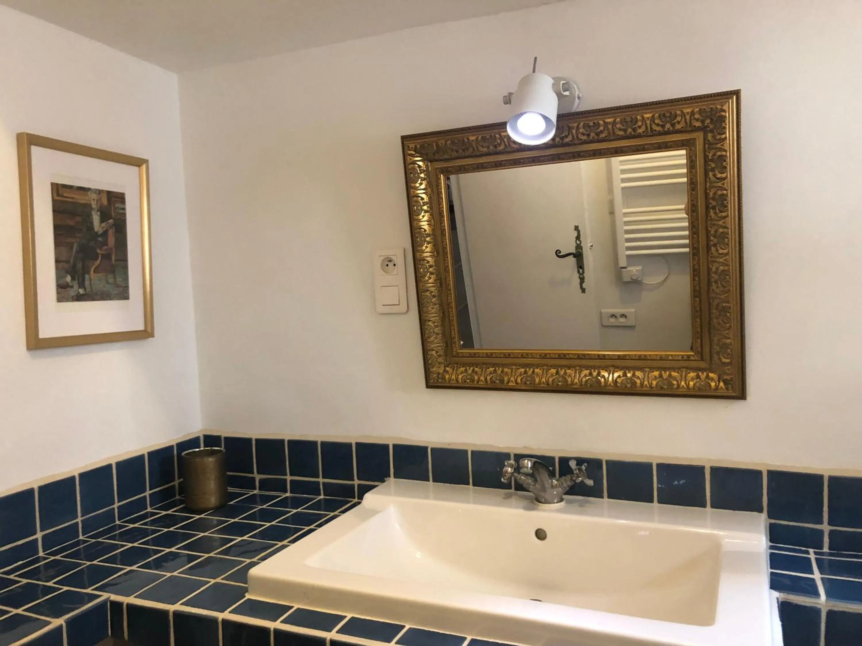 Bathroom in Hôtel Particulier des Lumières