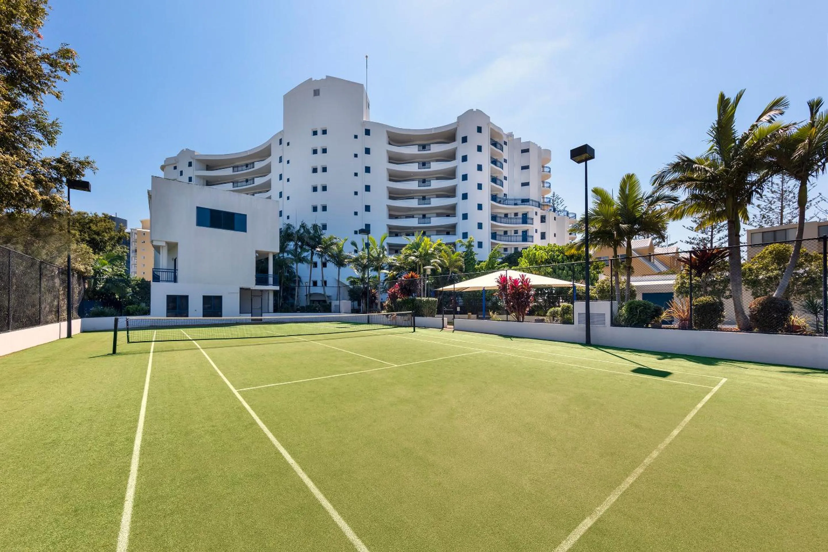 Tennis court in Ramada Resort by Wyndham Golden Beach