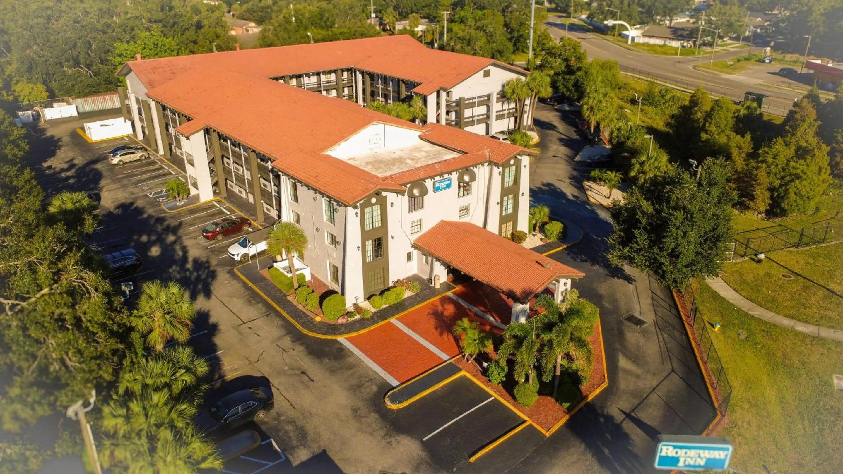 Property building in Rodeway Inn Near Ybor City - Casino