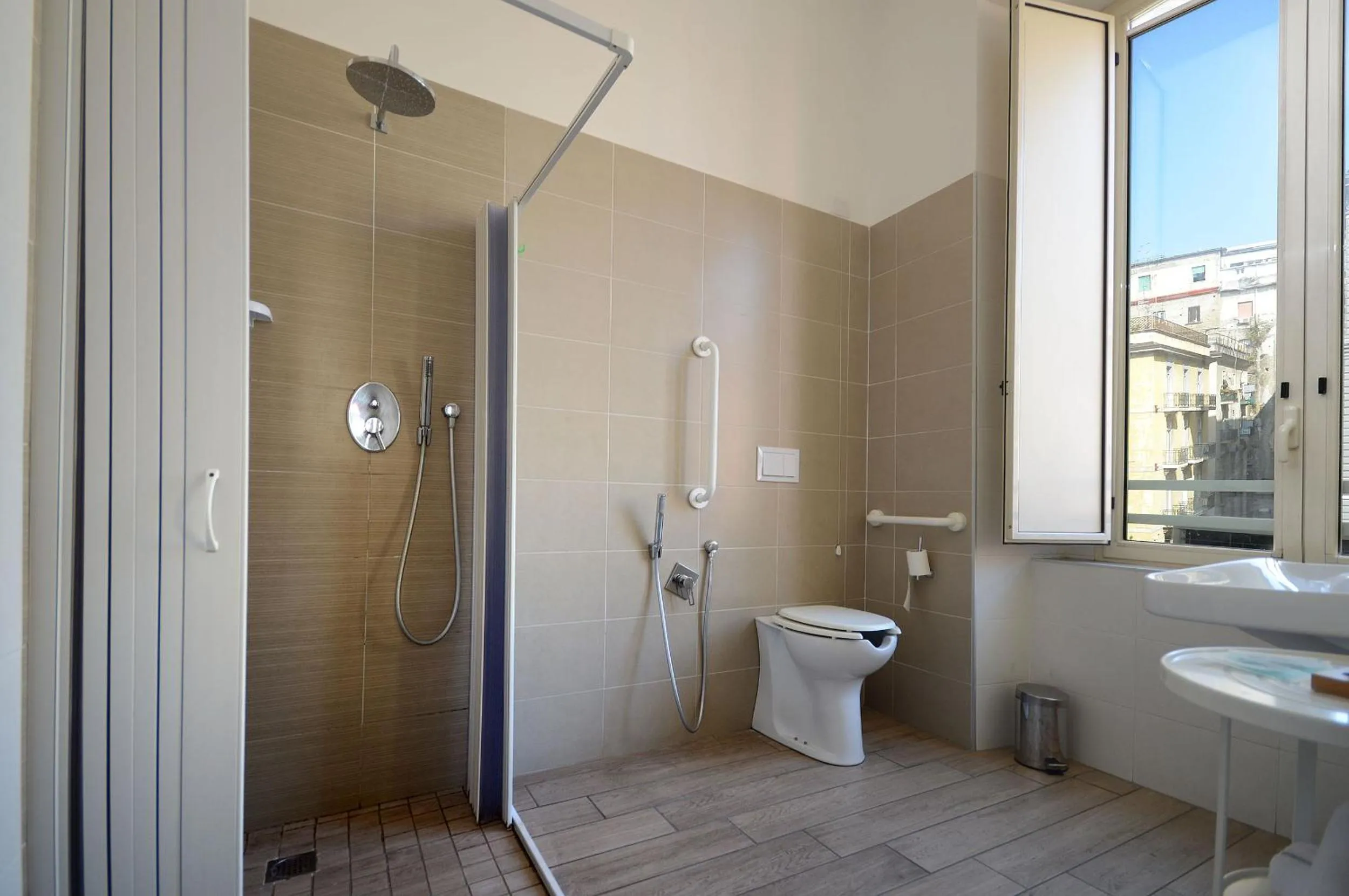 Toilet in B&B Funikuli Funikula