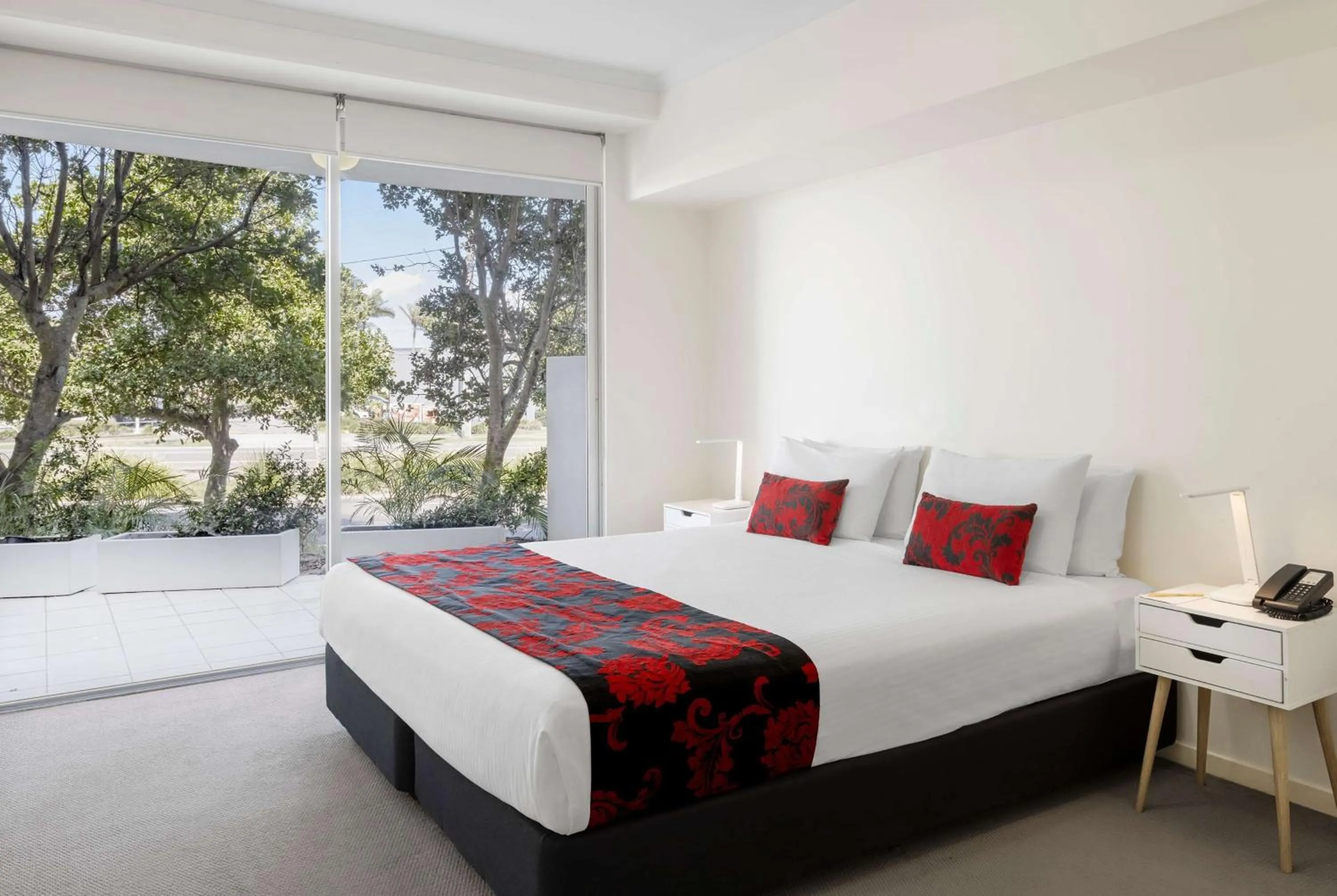 Photo of the whole room, Bed in Ramada By Wyndham Marcoola Beach