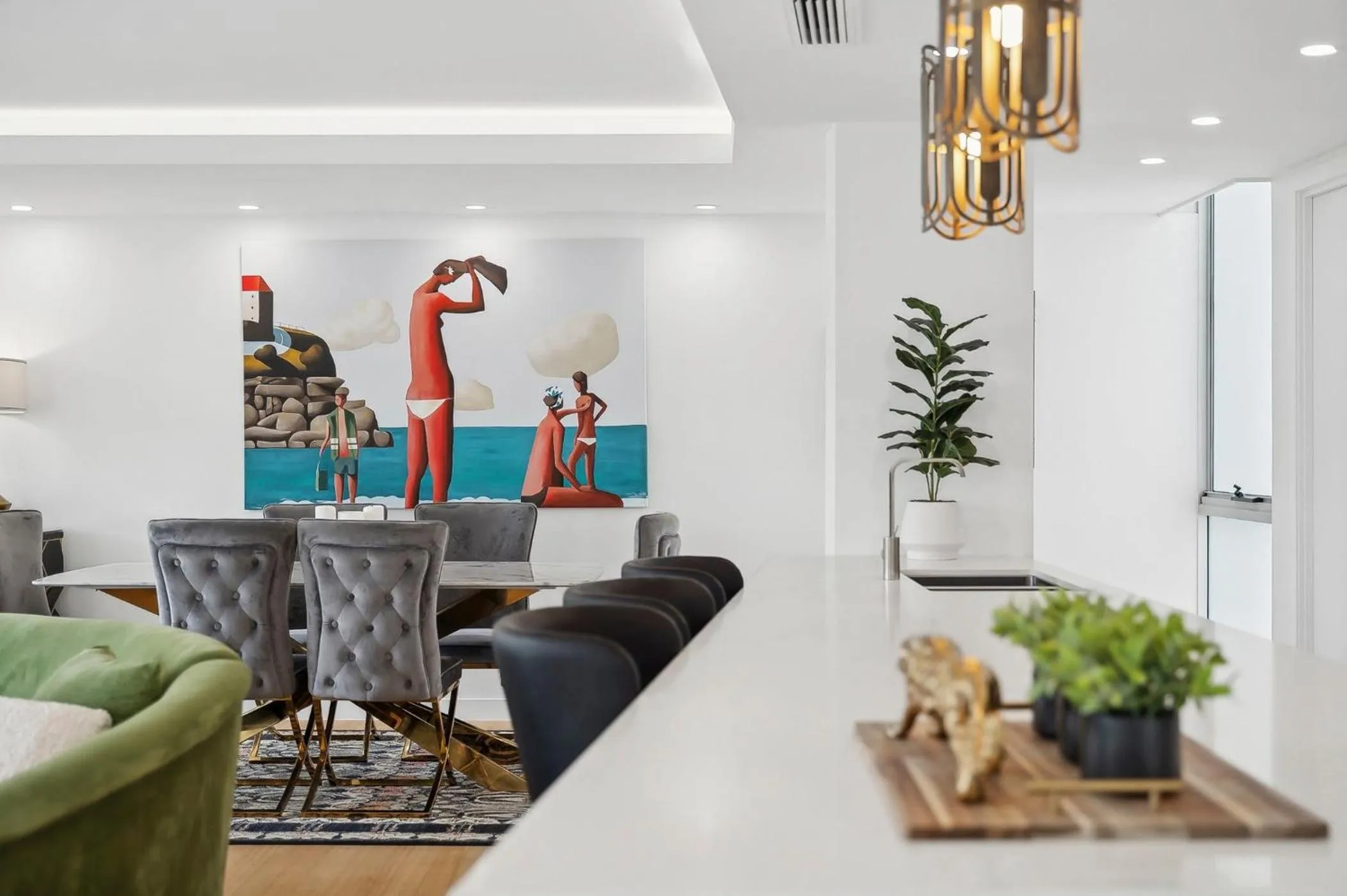 Dining area in Ramada By Wyndham Marcoola Beach