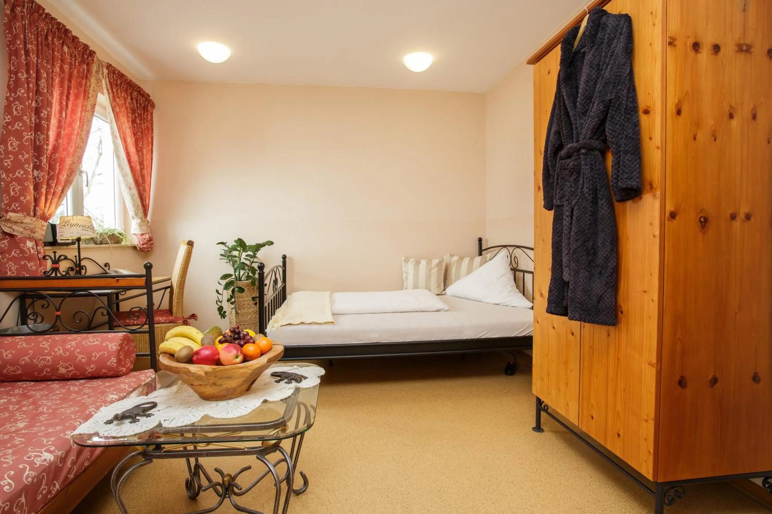 Photo of the whole room, Bed in Mediterran Hotel Juwel