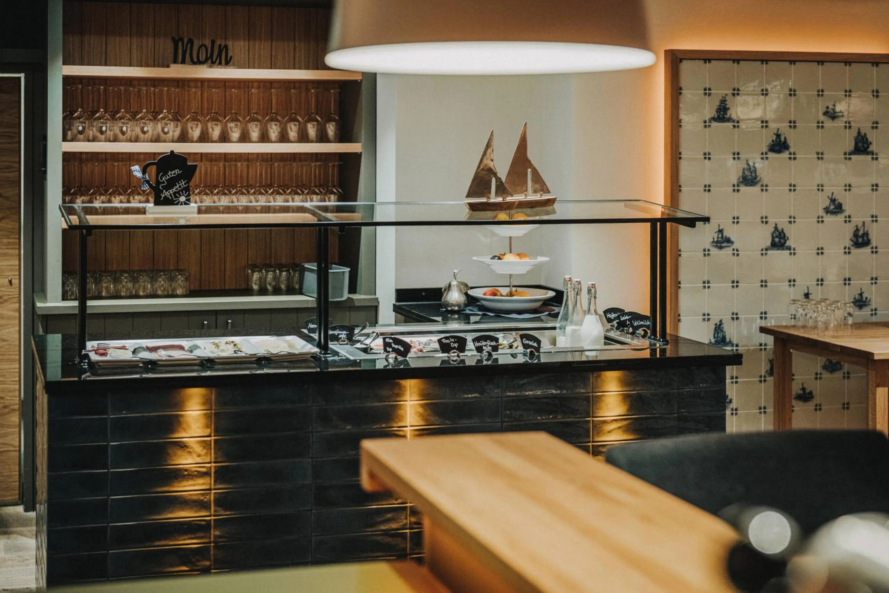 Buffet breakfast in Hotel Graf Bentinck