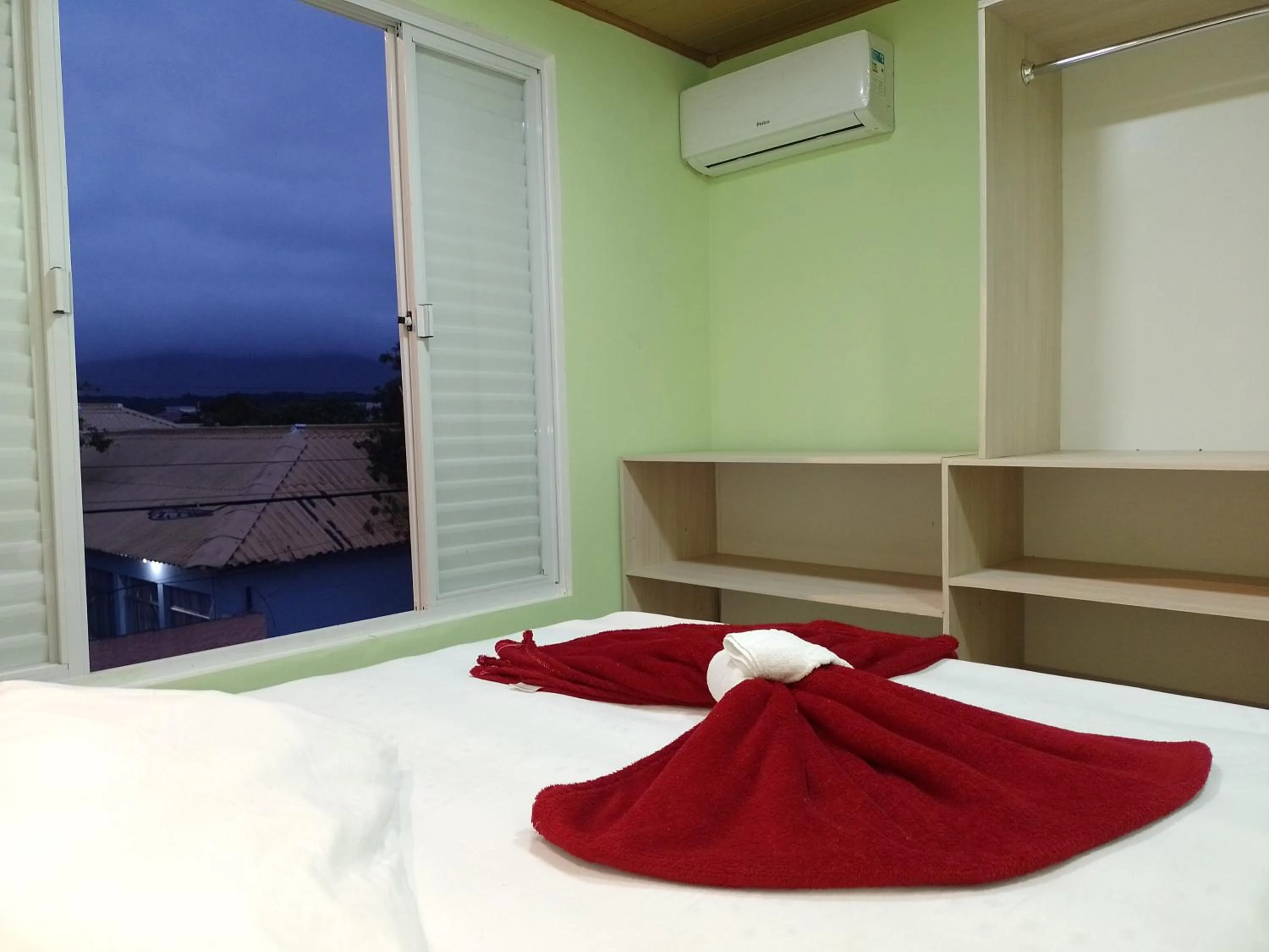 Photo of the whole room in Pousada Oliveira