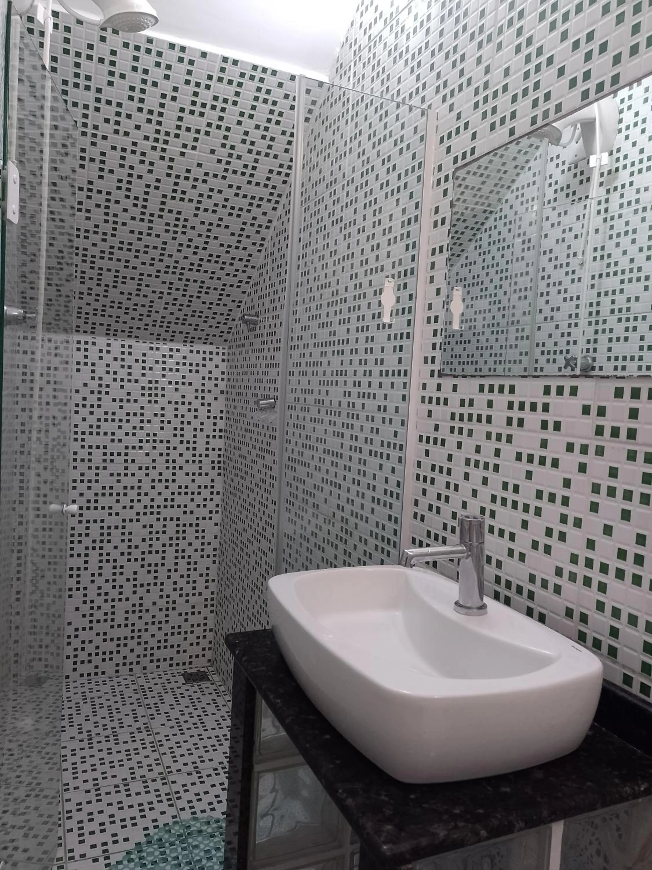 Bathroom in Pousada Oliveira