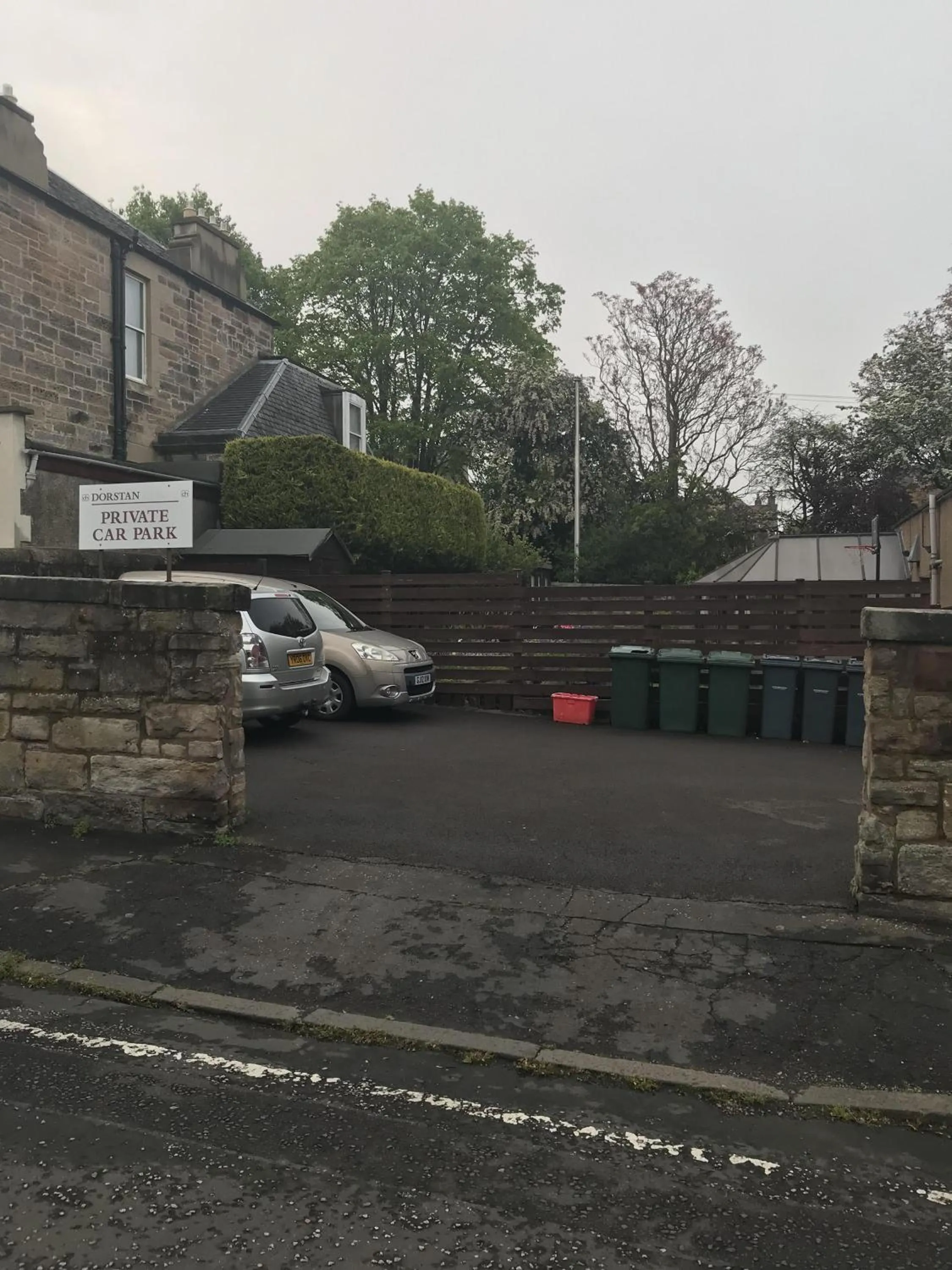 Other in Dorstan House