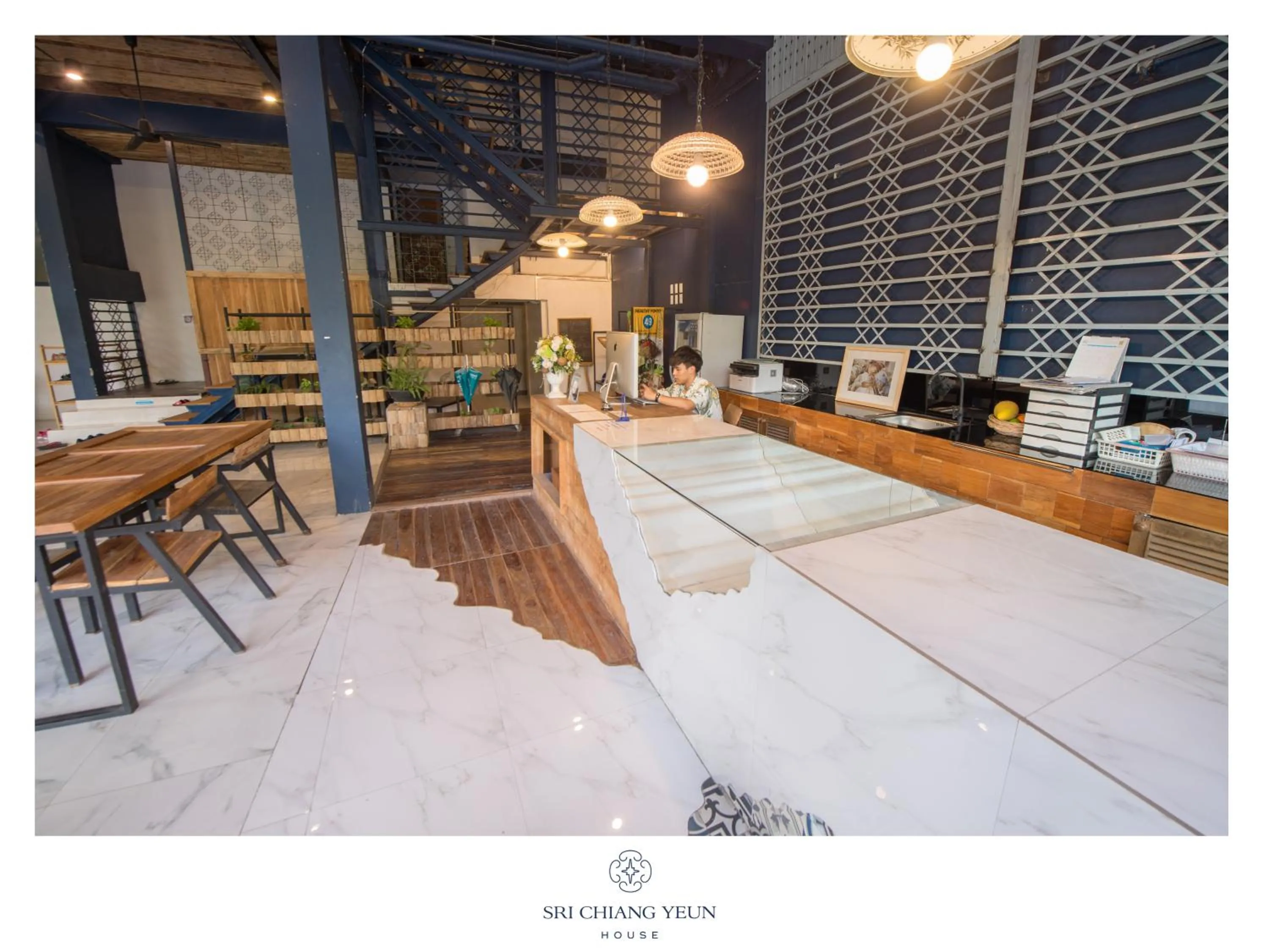 Staff in Sri Chiang Yeun House