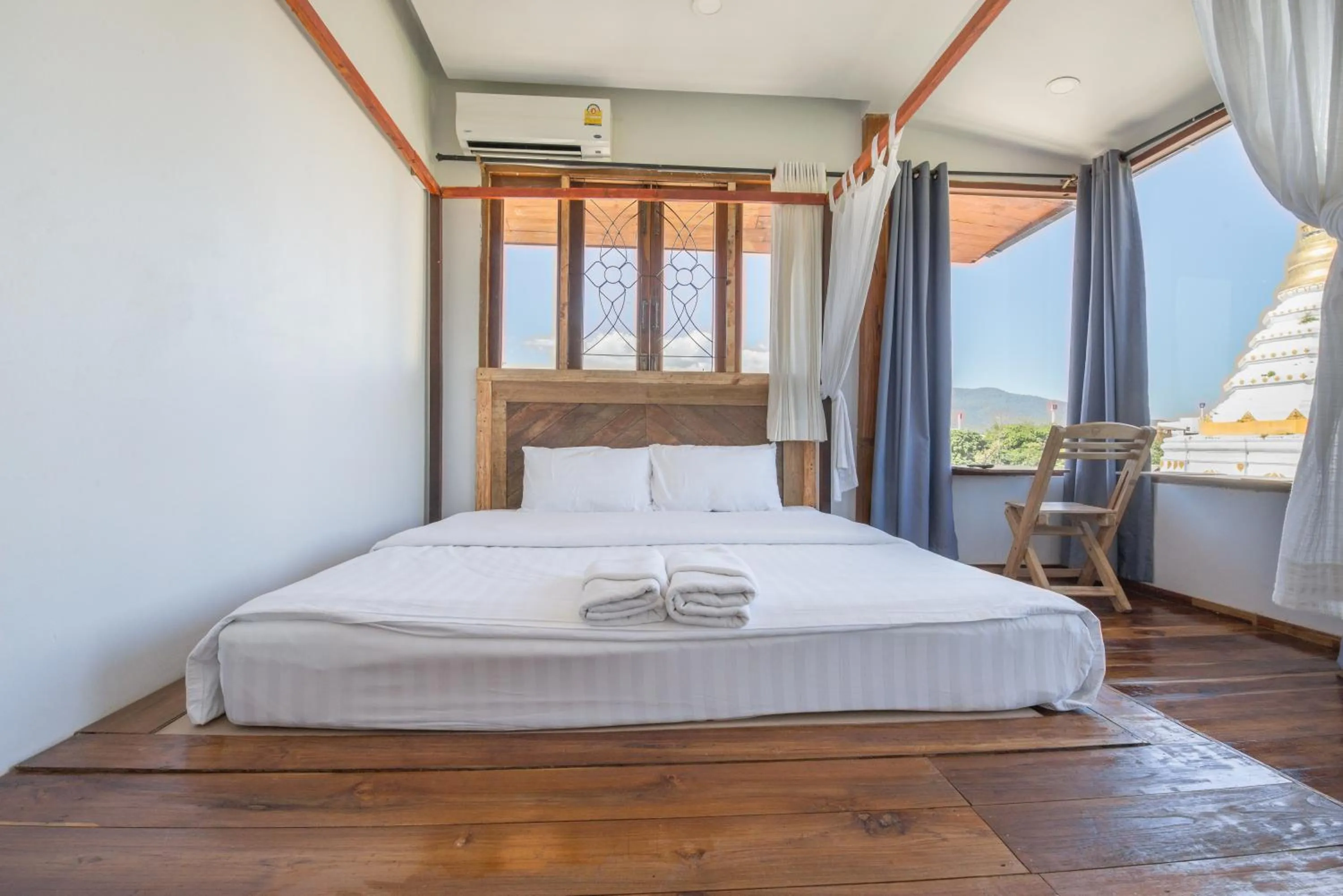 Bed in Sri Chiang Yeun House