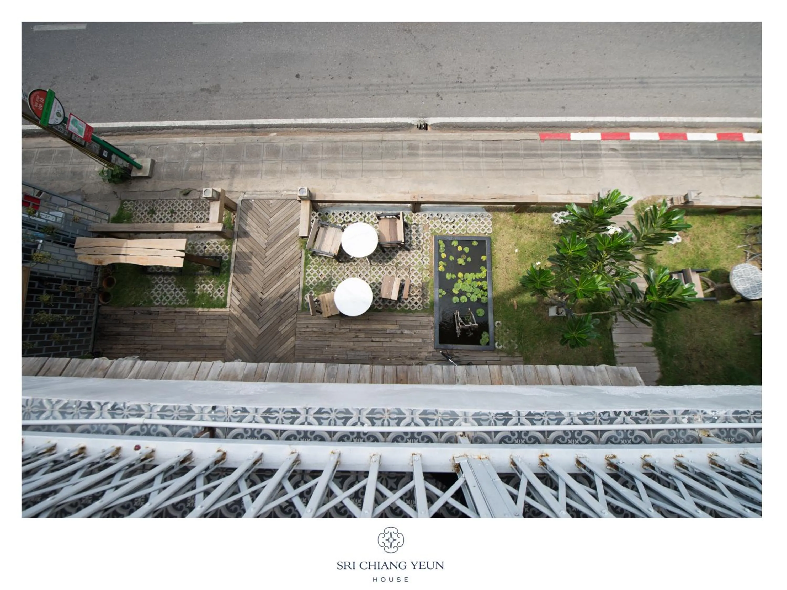 Restaurant/places to eat in Sri Chiang Yeun House