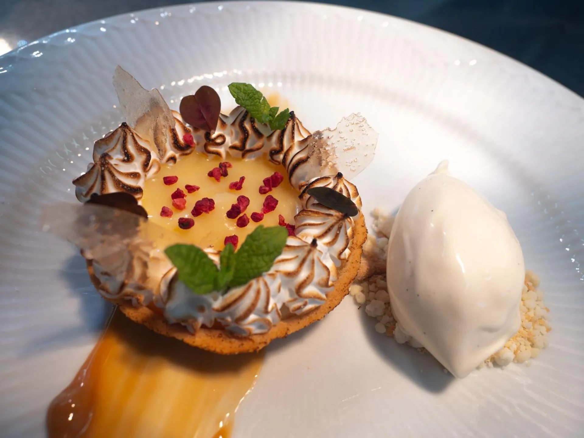 Food and drinks in Hotel Knudsens Gaard