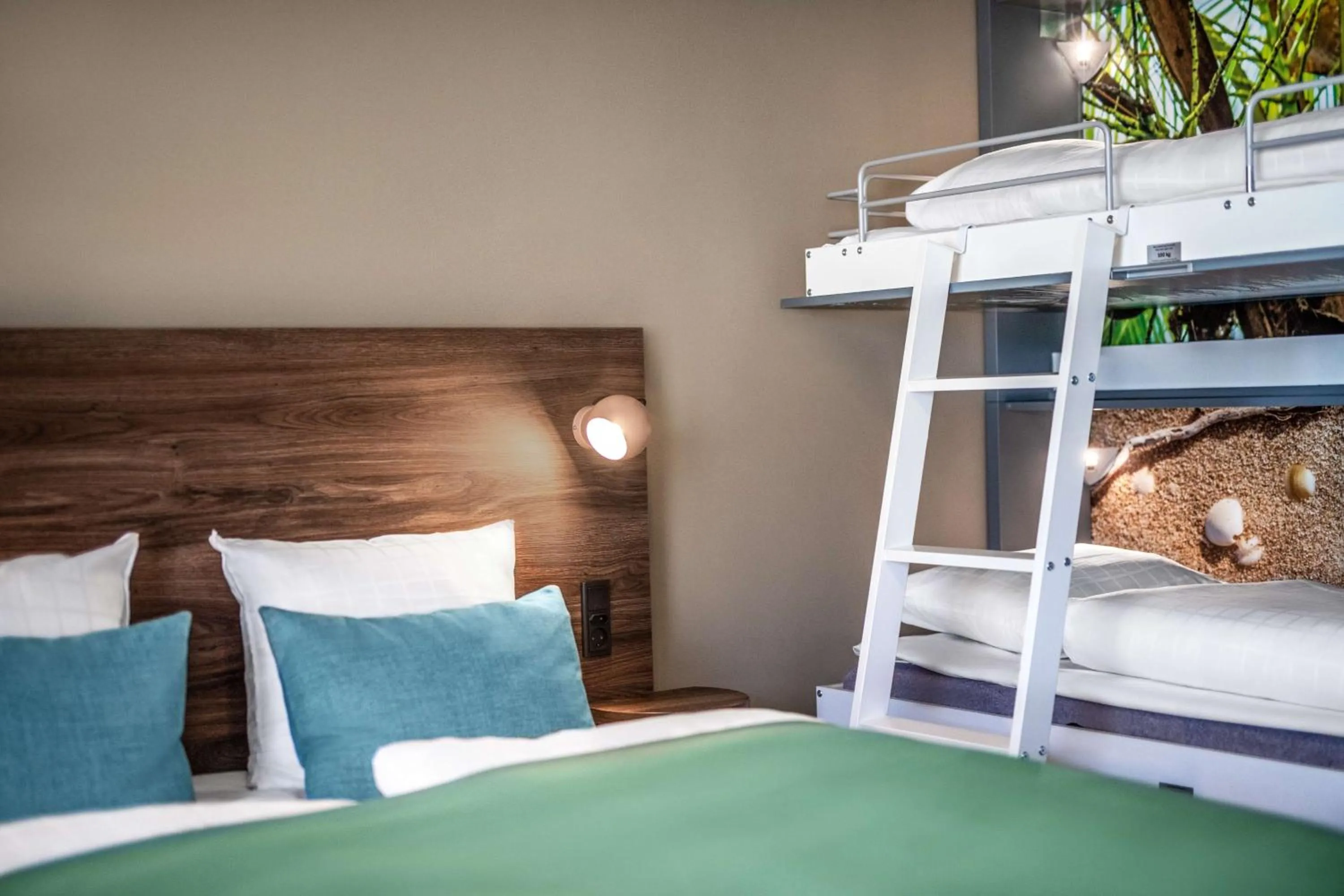 Bedroom, Bed in Quality Hotel The Reef