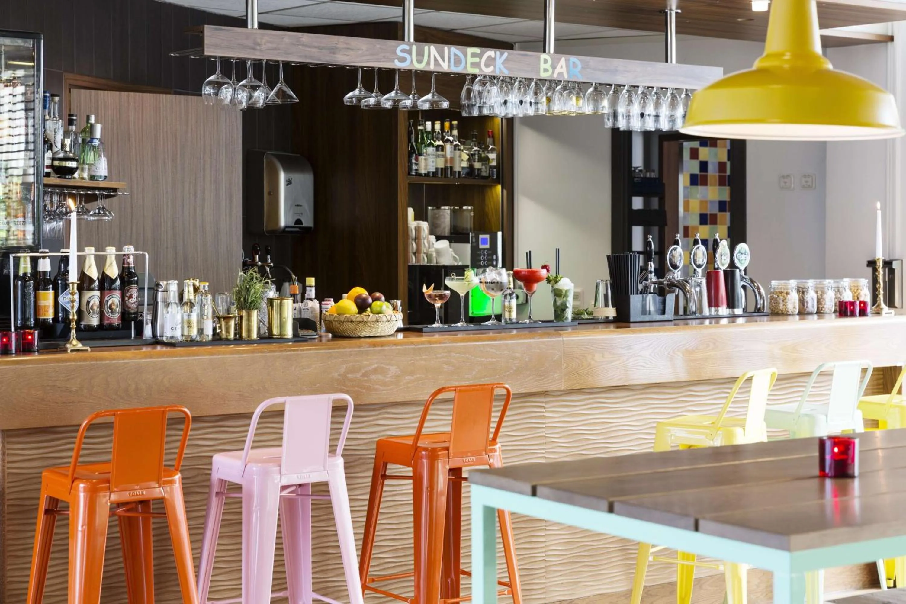 Lounge or bar in Quality Hotel The Reef