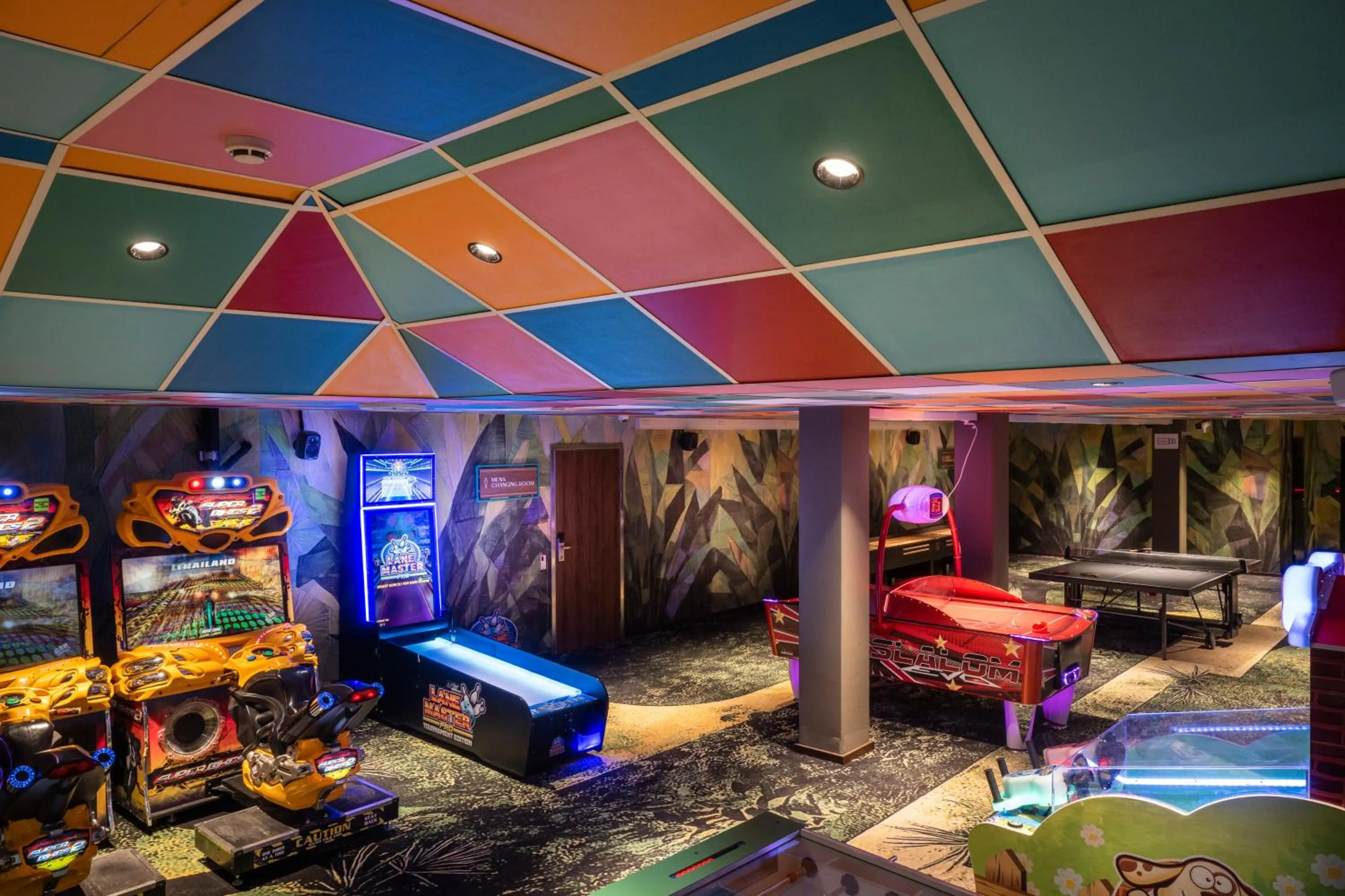 older children in Quality Hotel The Reef