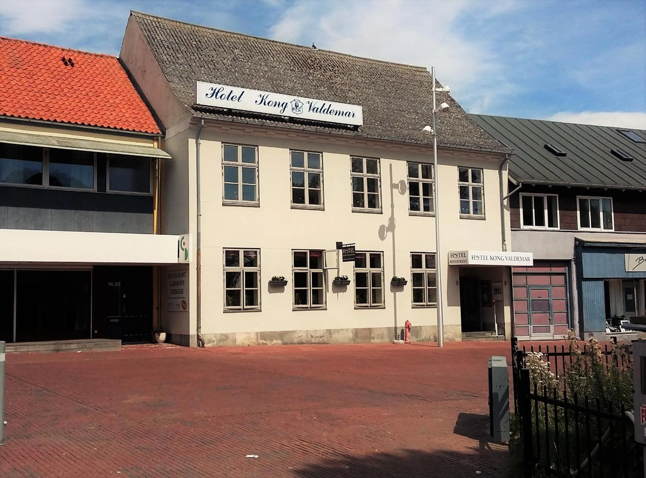 Property building in Hotel Kong Valdemar