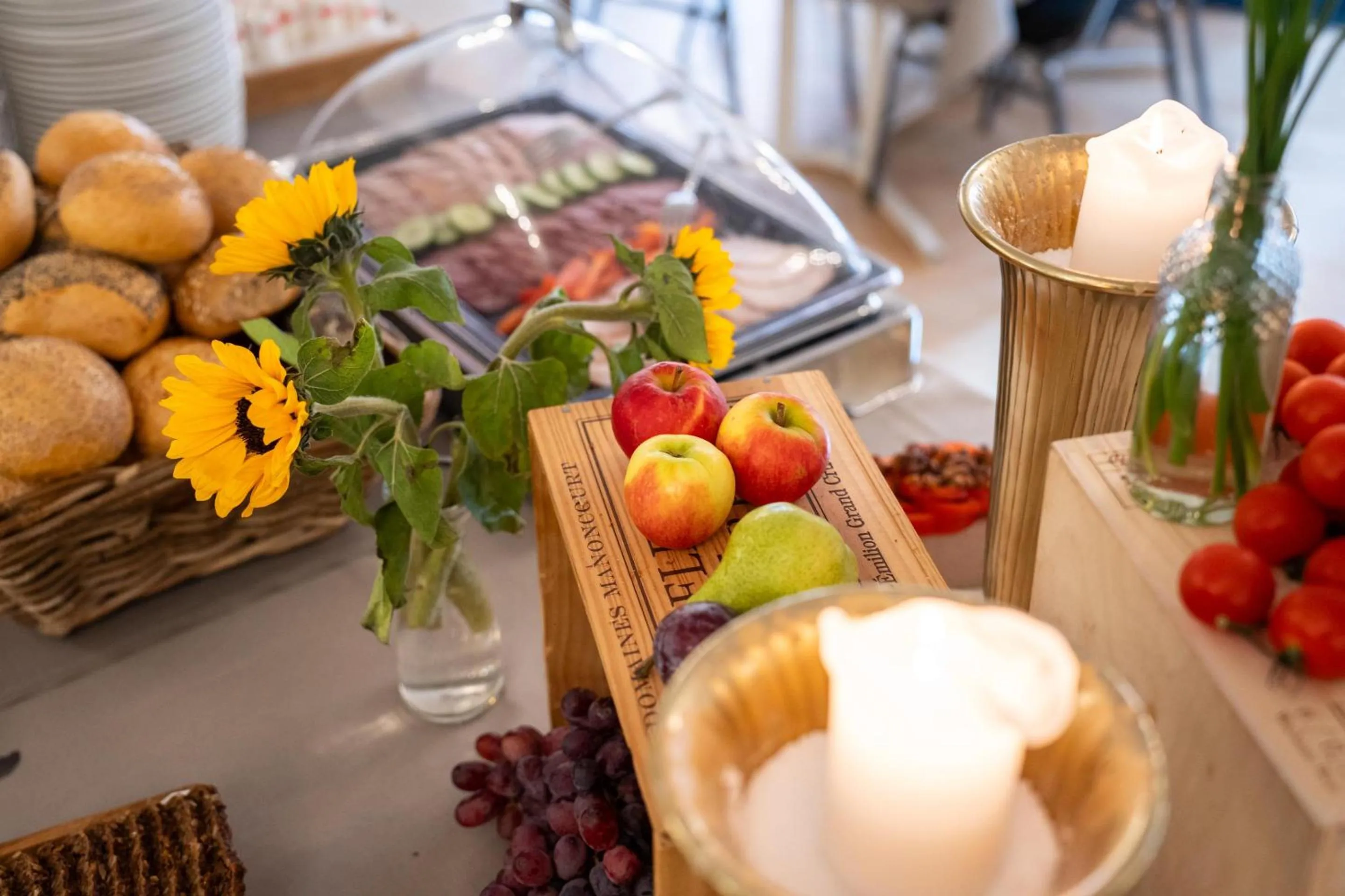 Buffet breakfast in Dronninglund Hotel