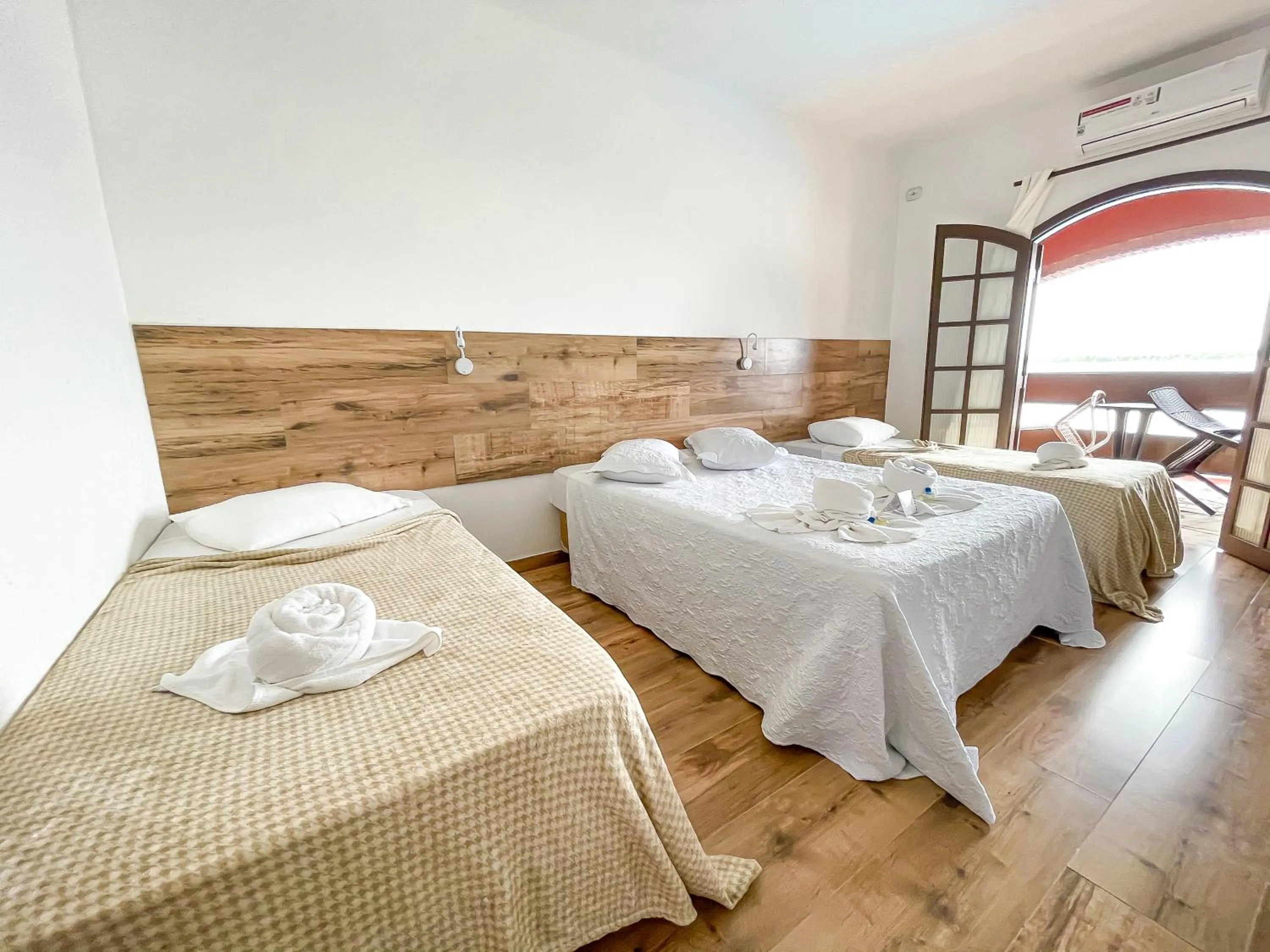 Bed in Hotel Marazul