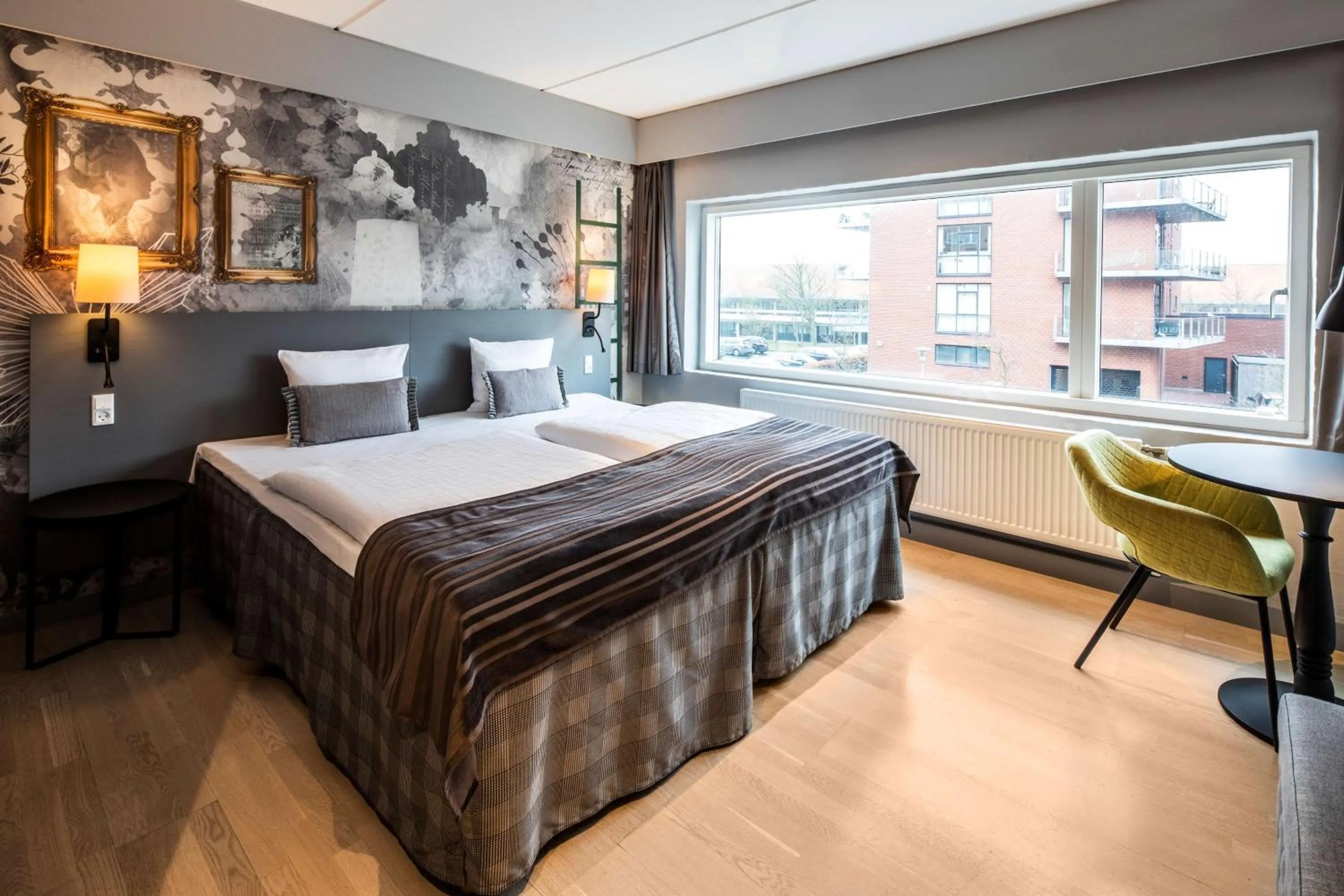 Bedroom, Bed in Scandic Olympic