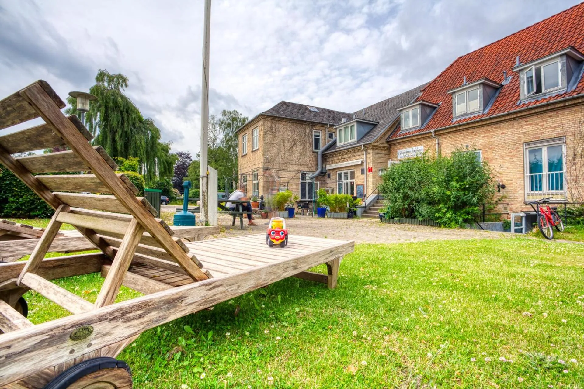 Natural landscape in Fredensborg Vandrerhjem, i Kongens baghave