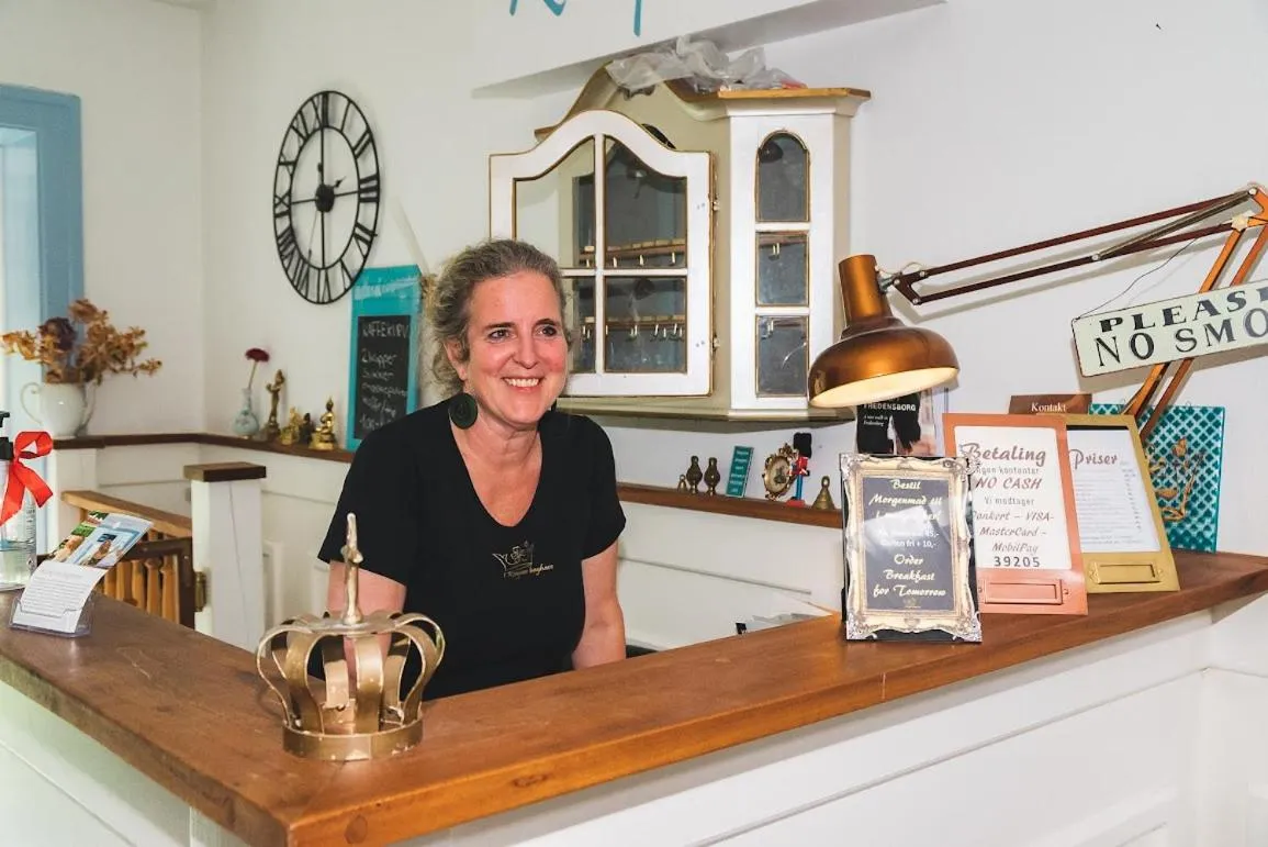 Fredensborg Vandrerhjem, i Kongens baghave