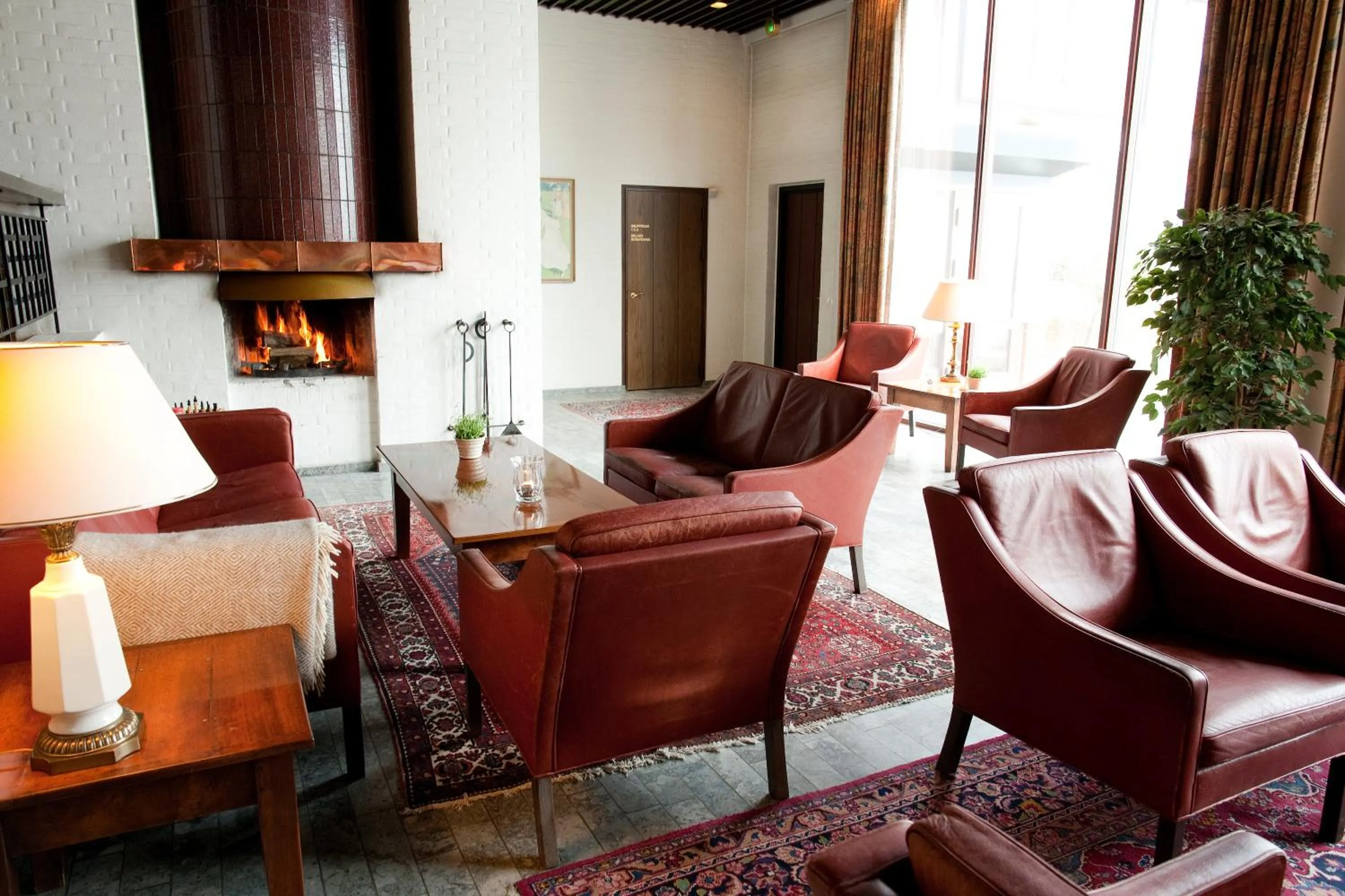 Communal lounge/ TV room in Hotel Hesselet