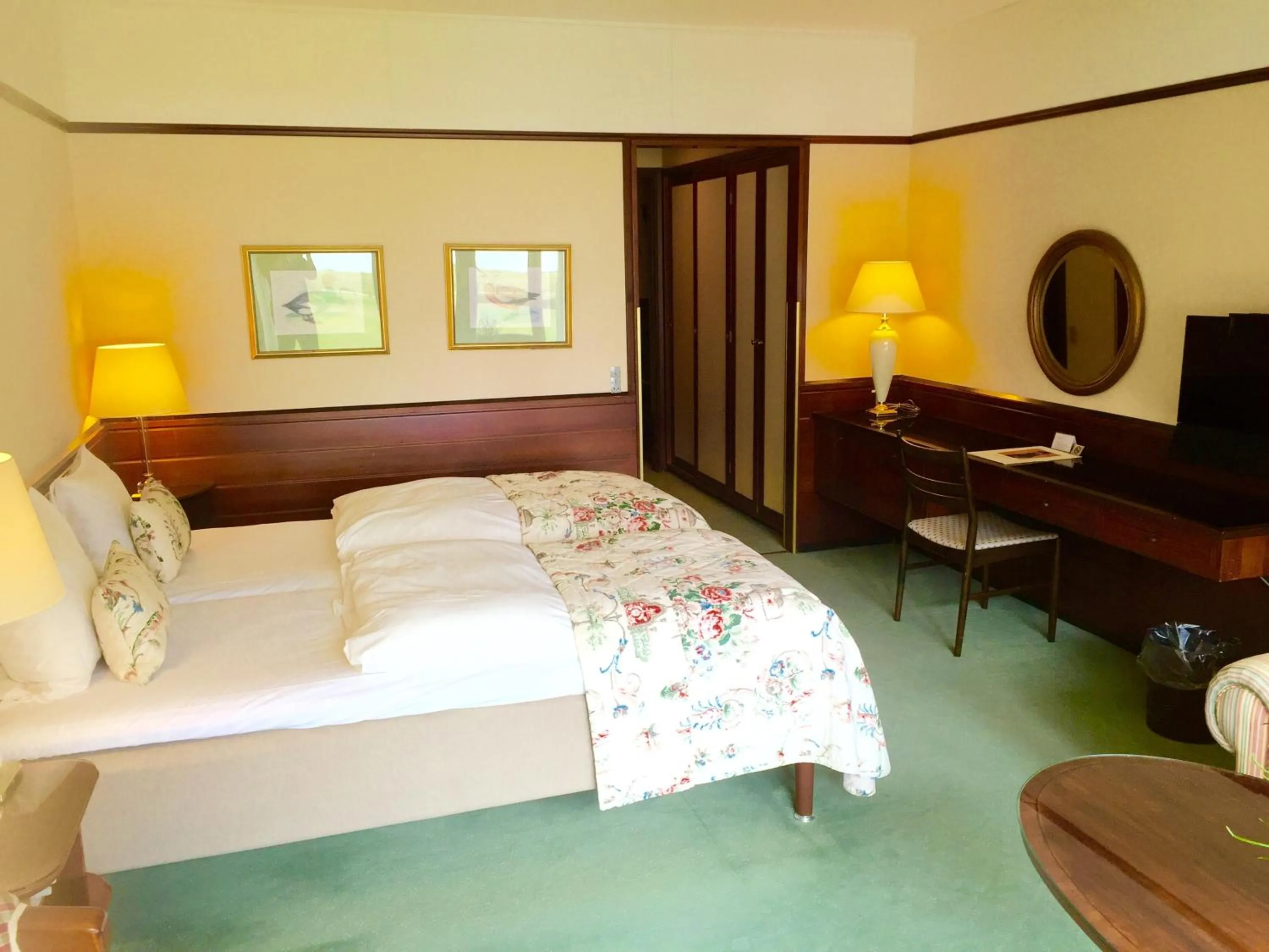 Photo of the whole room, Bed in Hotel Hesselet