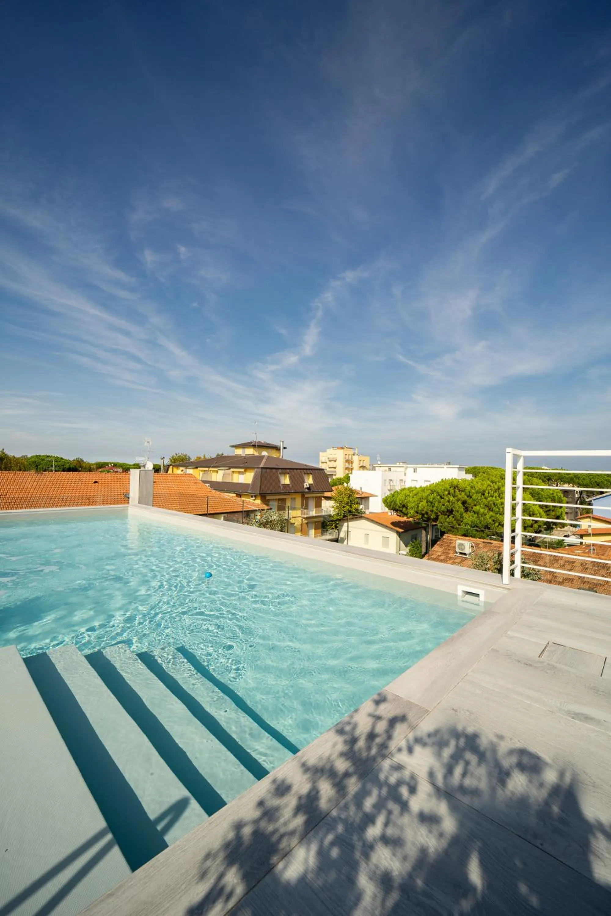 Swimming pool in Hotel Abc