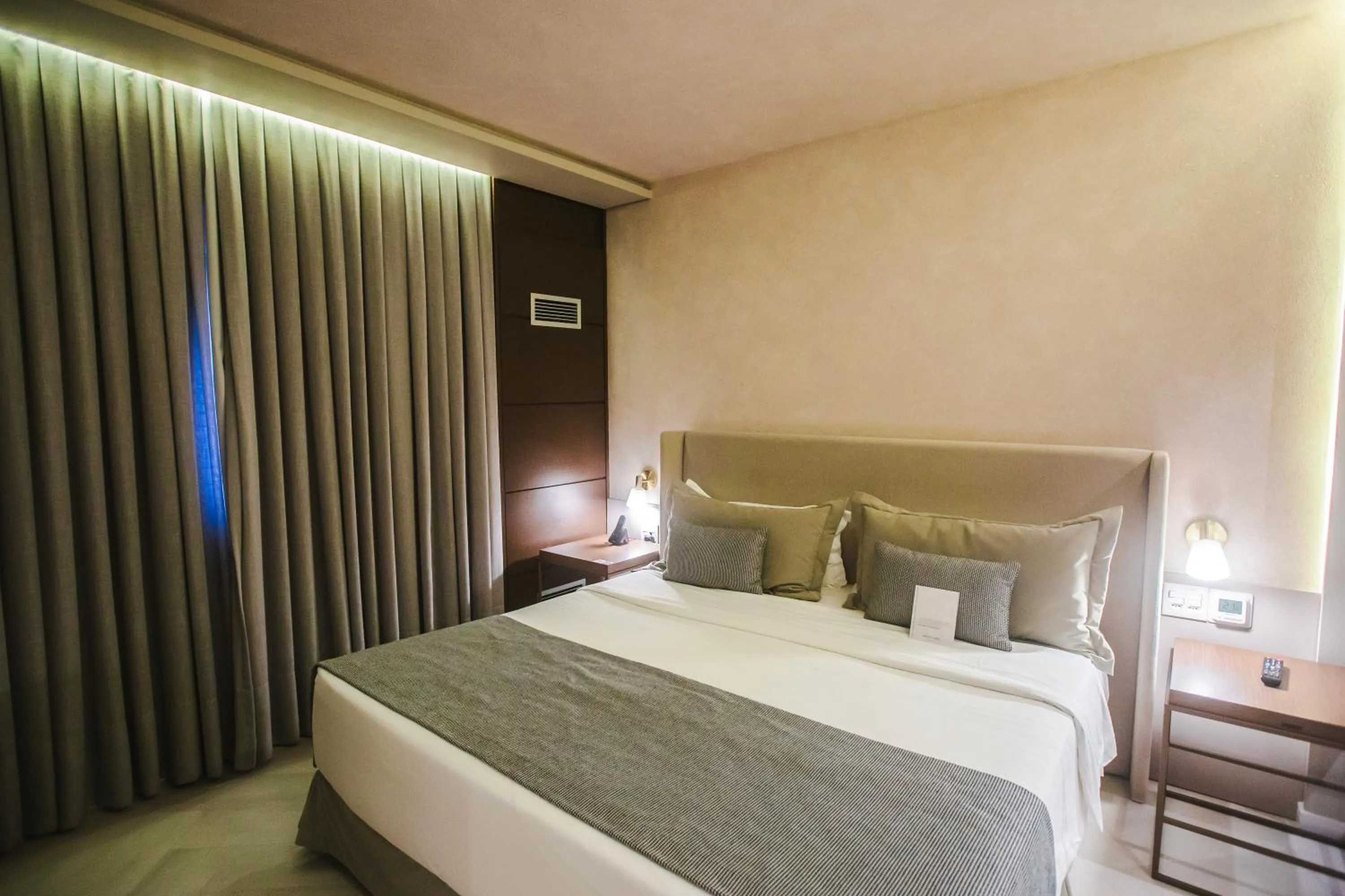 Bed in Mercure Camboriu