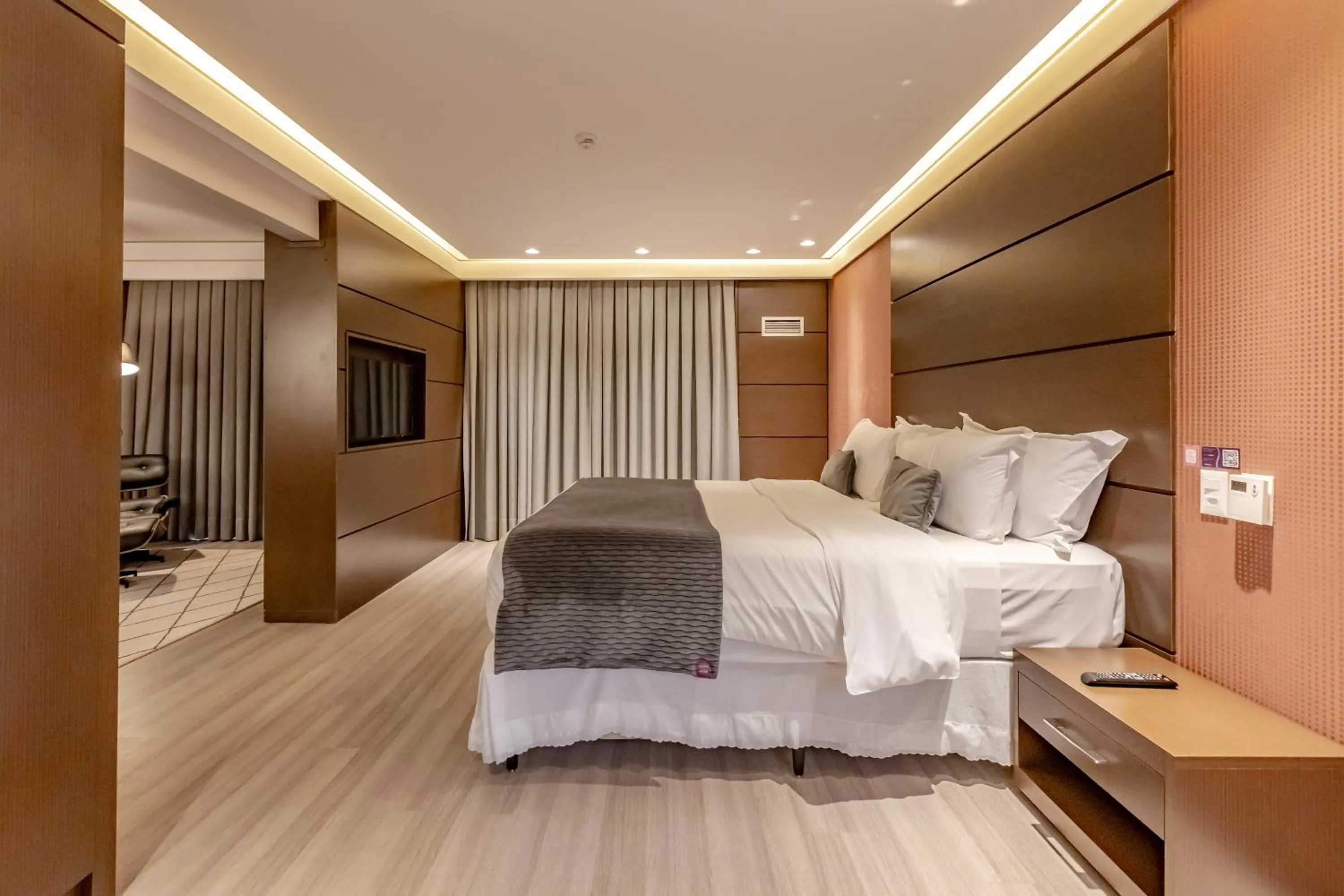 Bed in Mercure Camboriu