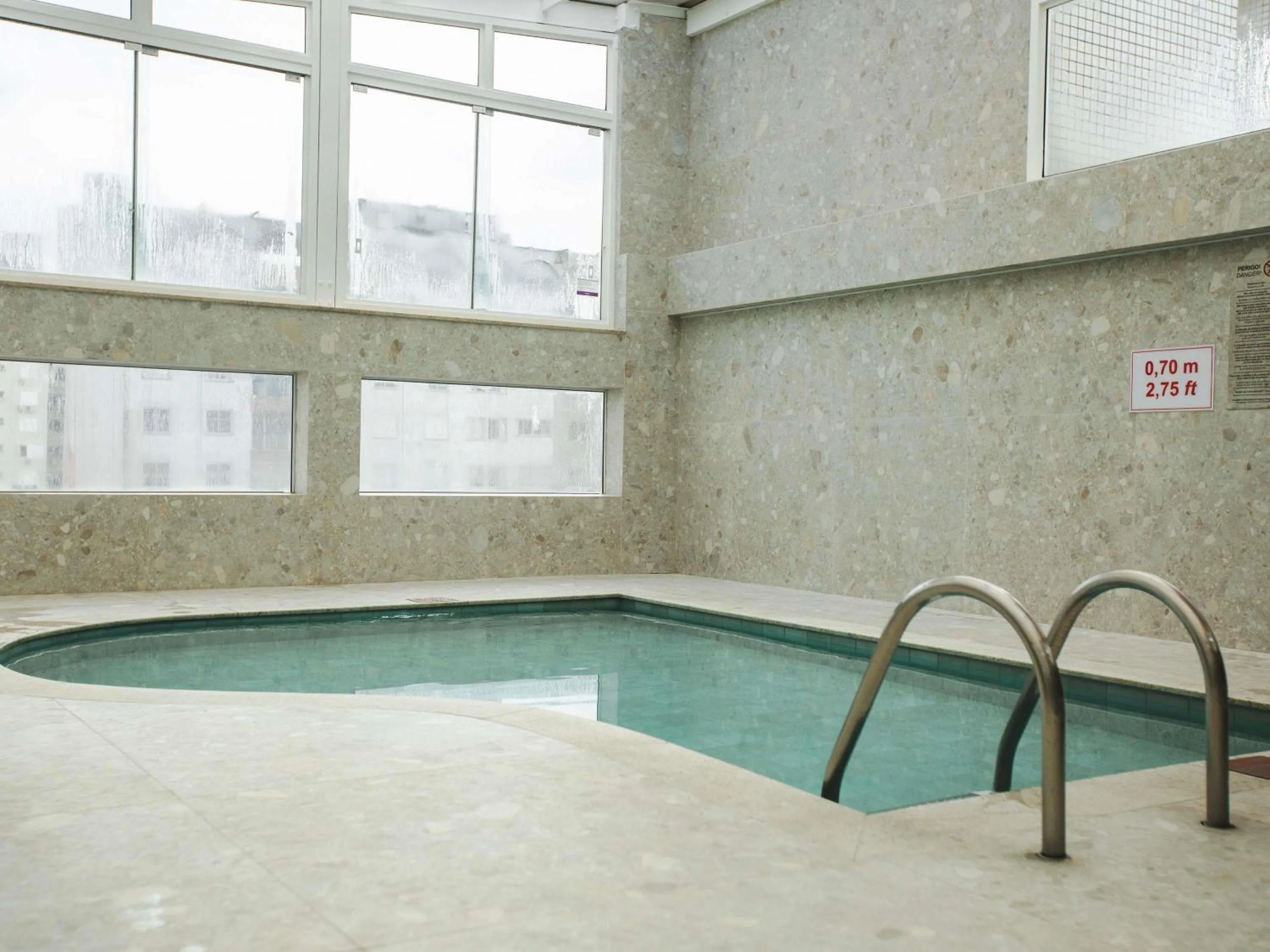 Pool view in Mercure Camboriu