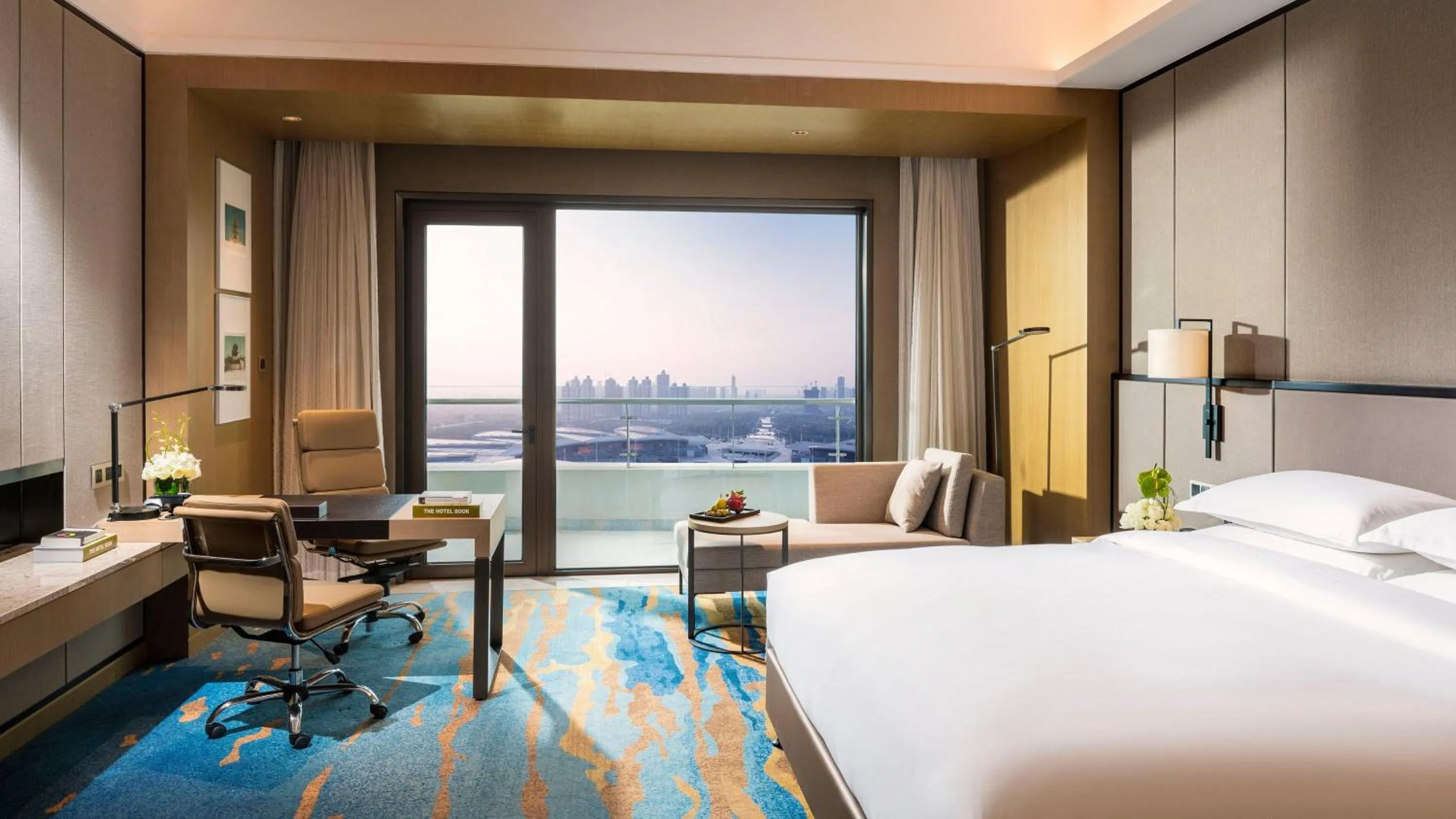Photo of the whole room in InterContinental Wuhan by IHG - Yangtze River View