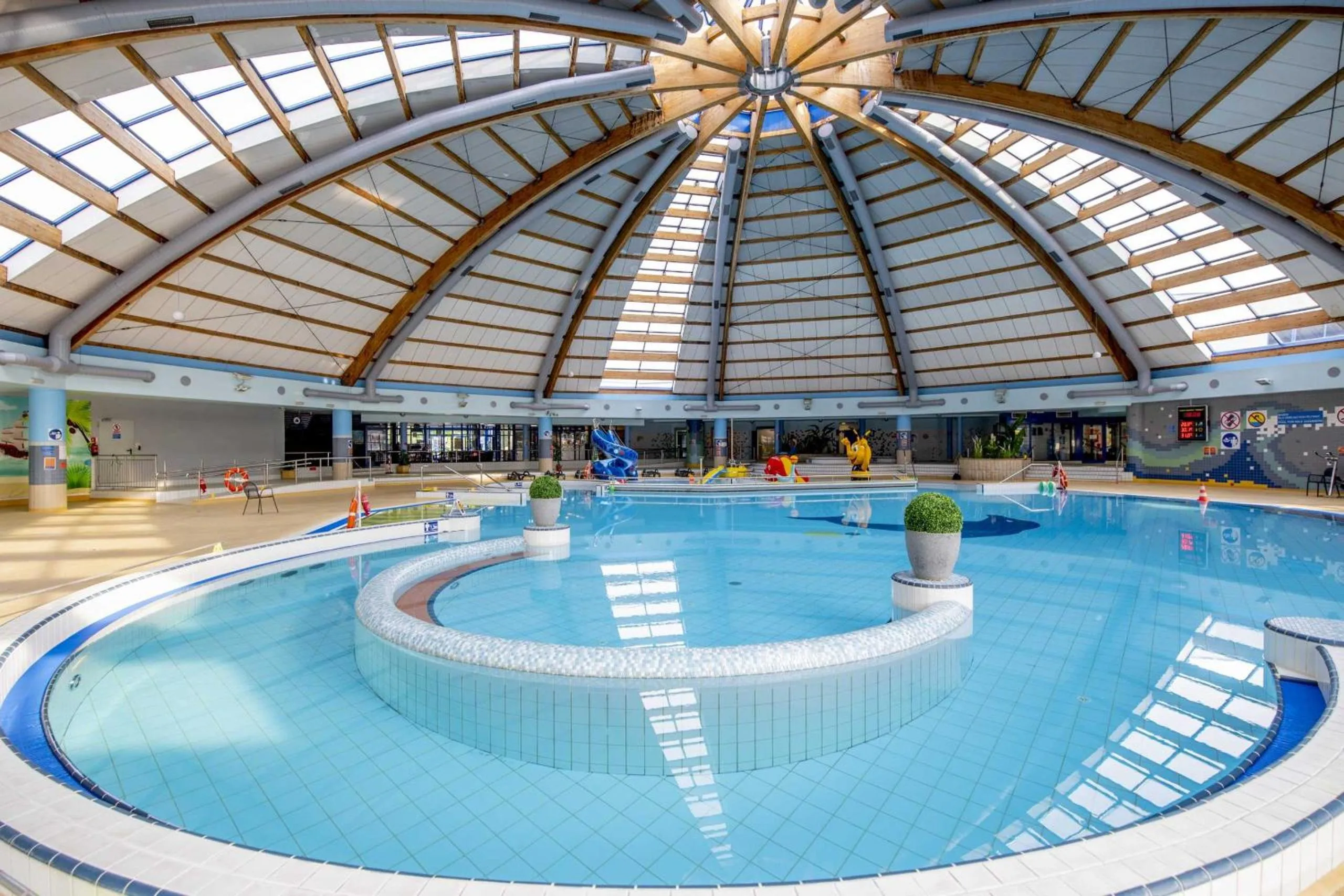 Swimming pool in Holiday Inn Dąbrowa Górnicza-Katowice by IHG