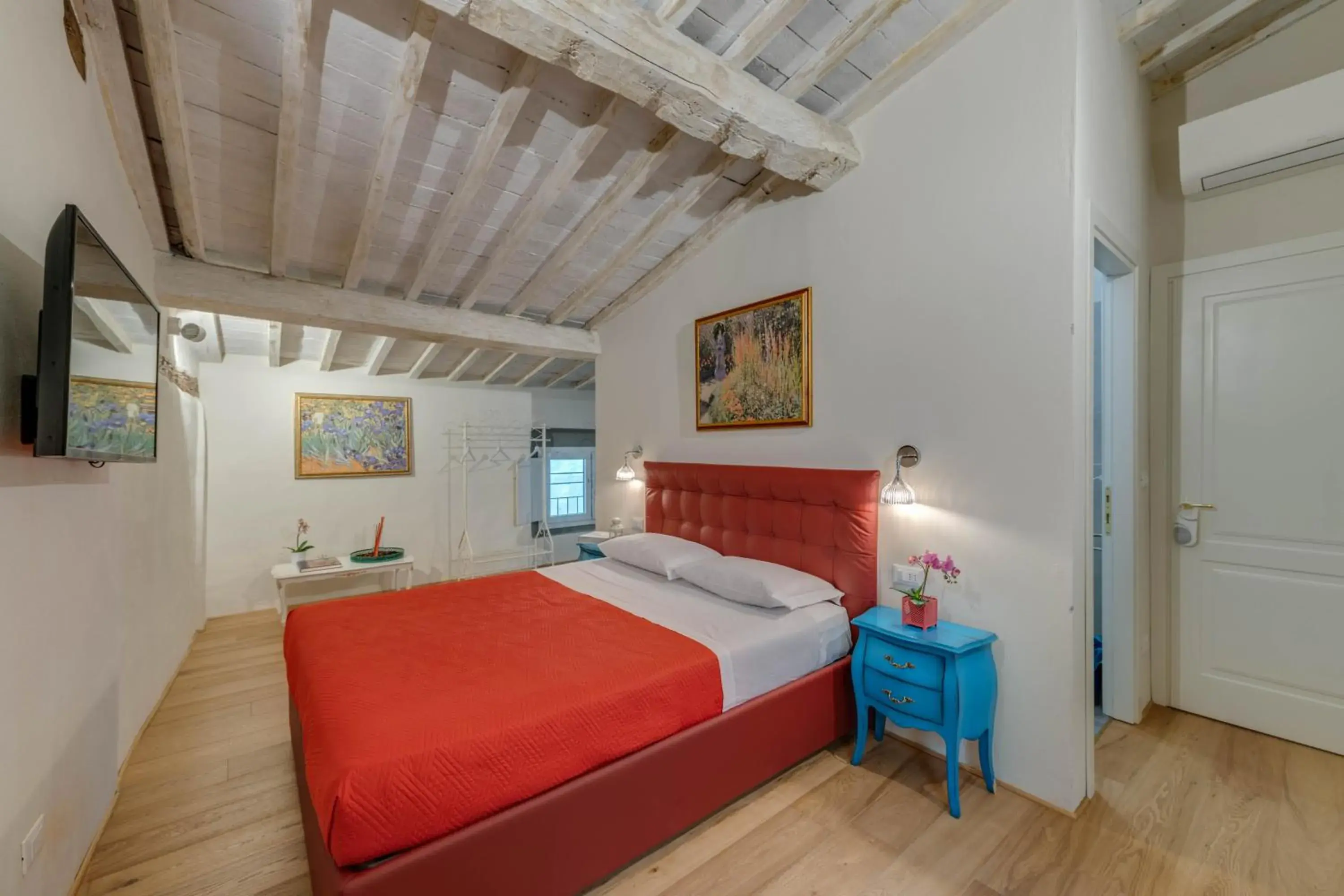 Deluxe Double Room-Alberti in Residenza D'Epoca Historia Luxury Boutique Deluxe Double Room-Alberti in Residenza D'Epoca Historia Luxury Boutique