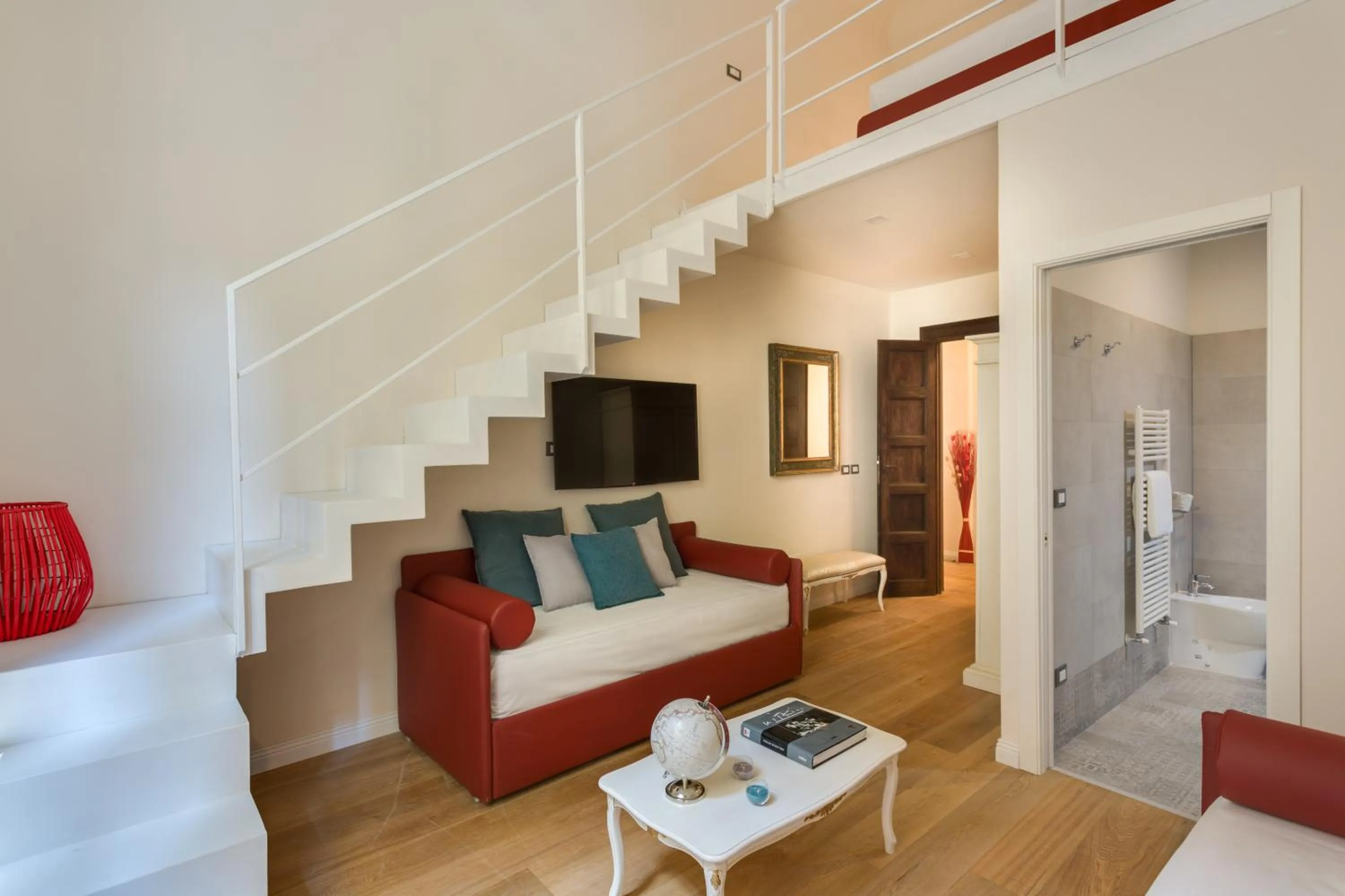 TV and multimedia in Residenza D'Epoca Historia Luxury Boutique