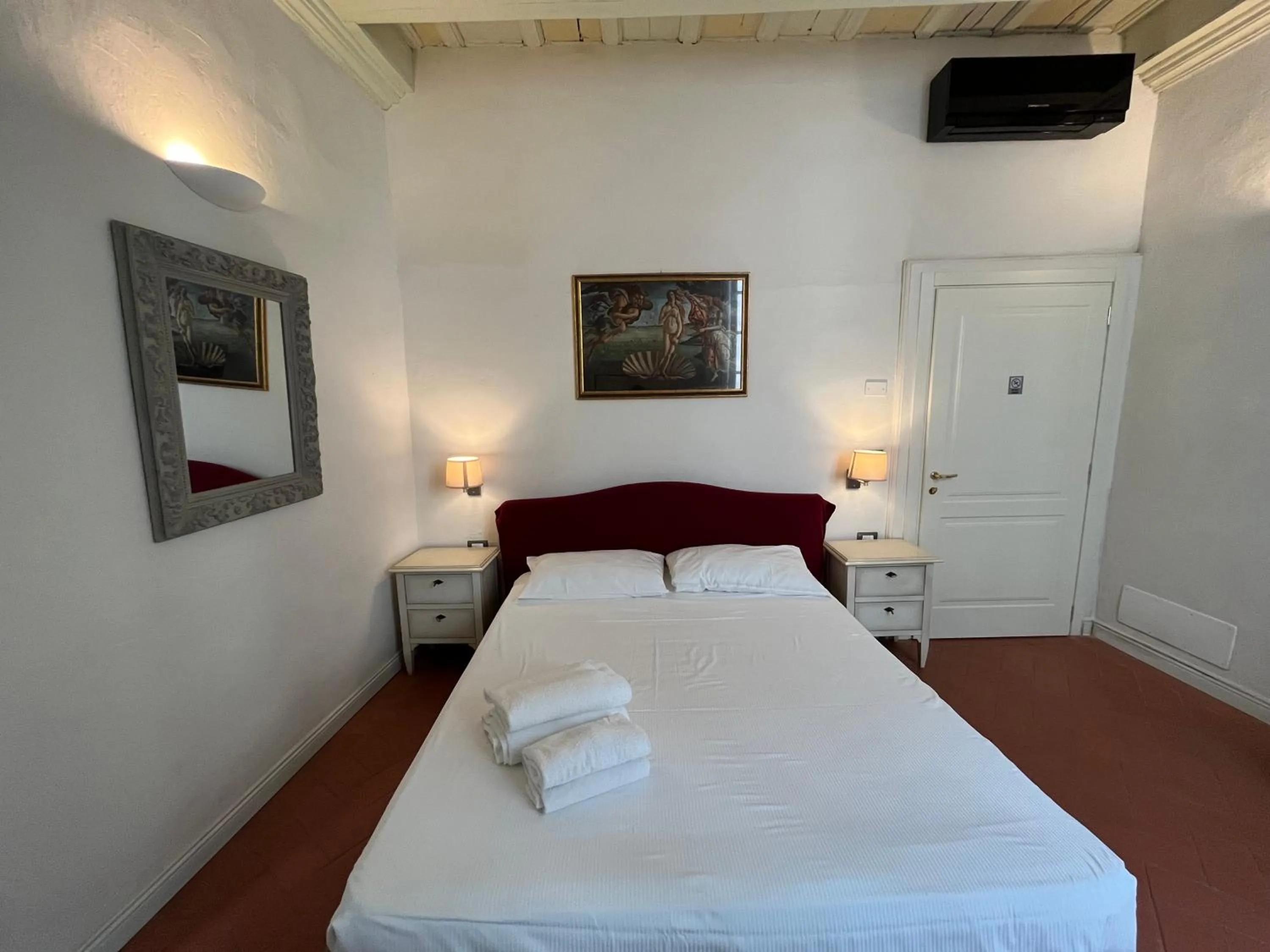 Bed in Residenza D'Epoca Historia Luxury Boutique