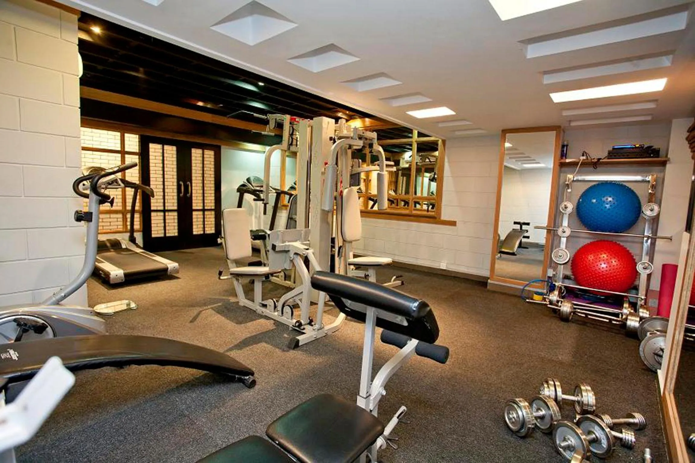 Well Park Residence Boutique Hotel & Suites