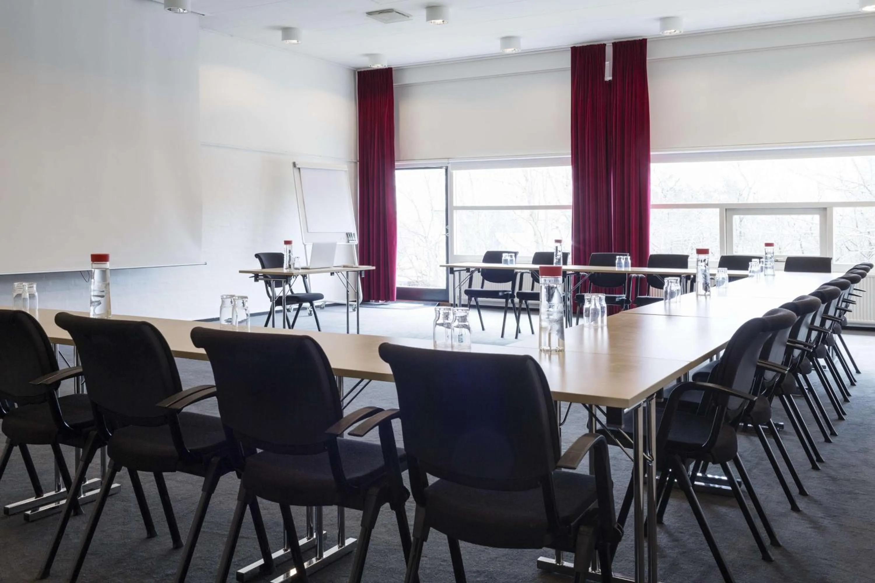 Meeting/conference room in Scandic Aalborg Øst