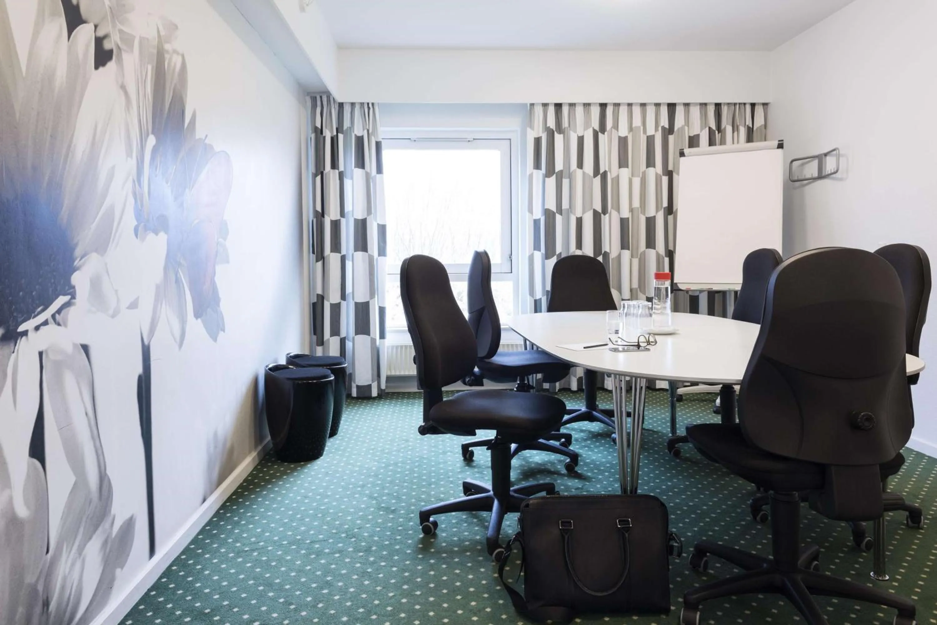 Meeting/conference room in Scandic Aalborg Øst