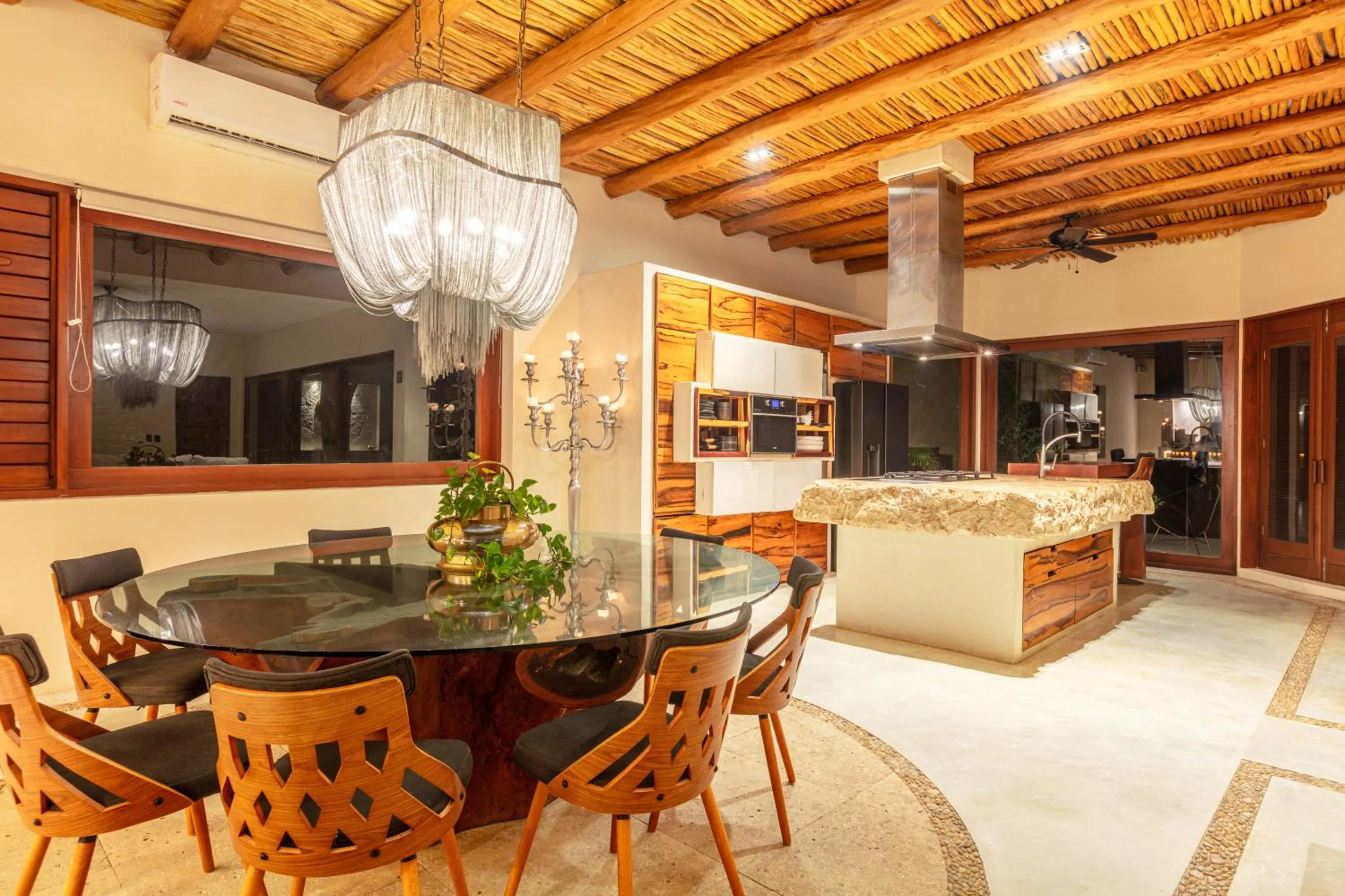 Kitchen or kitchenette in Casa Punta Coco & Beach Club