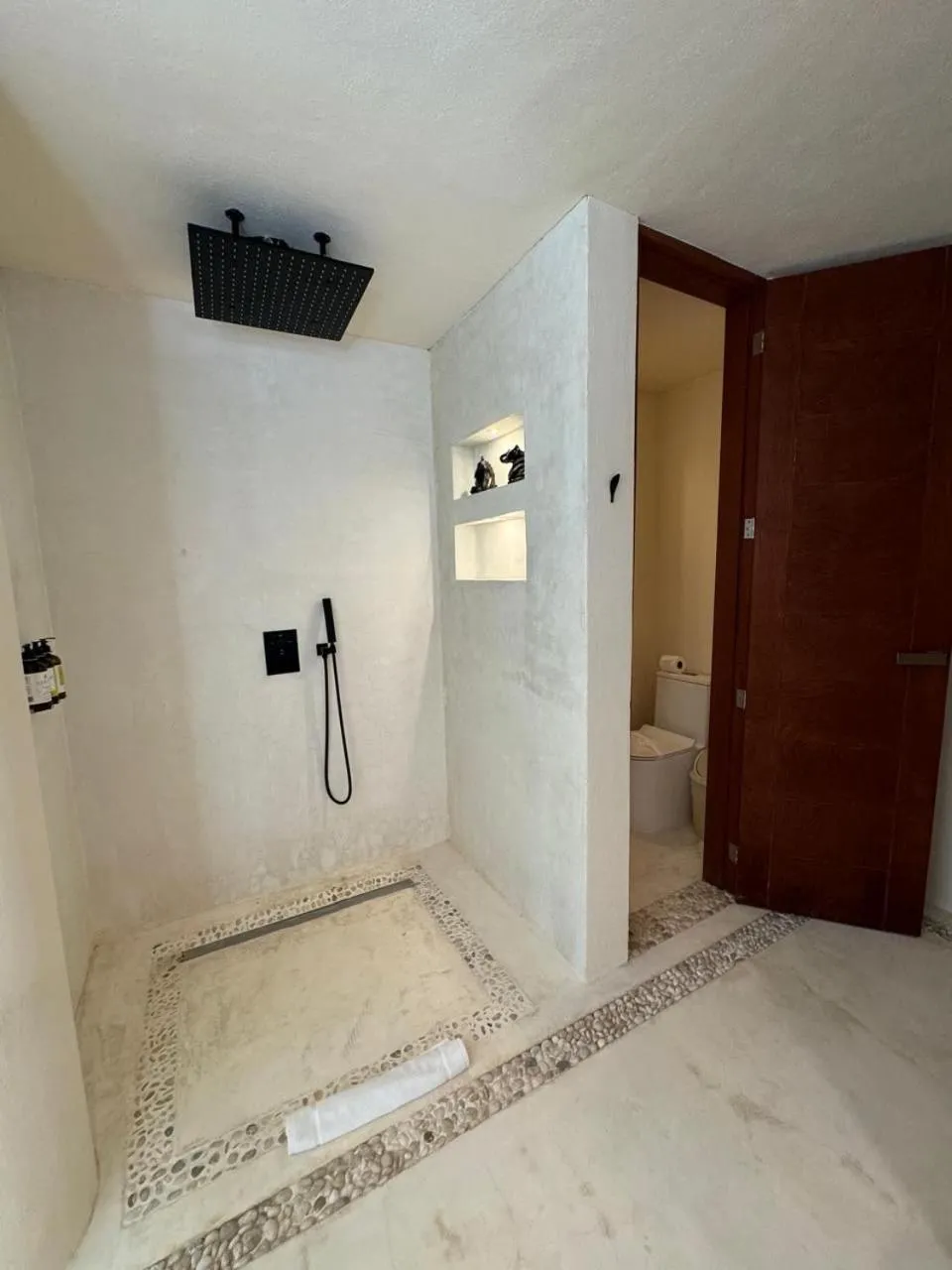Shower in Casa Punta Coco & Beach Club