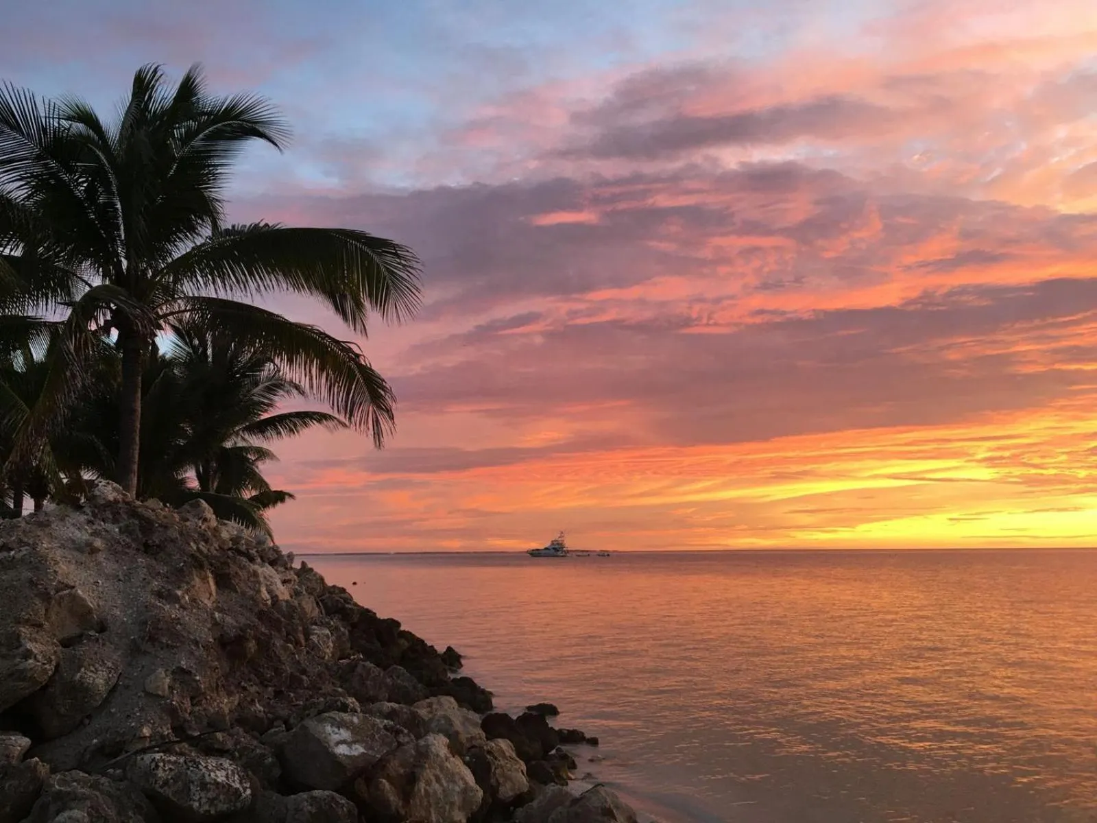 Day in Casa Punta Coco & Beach Club