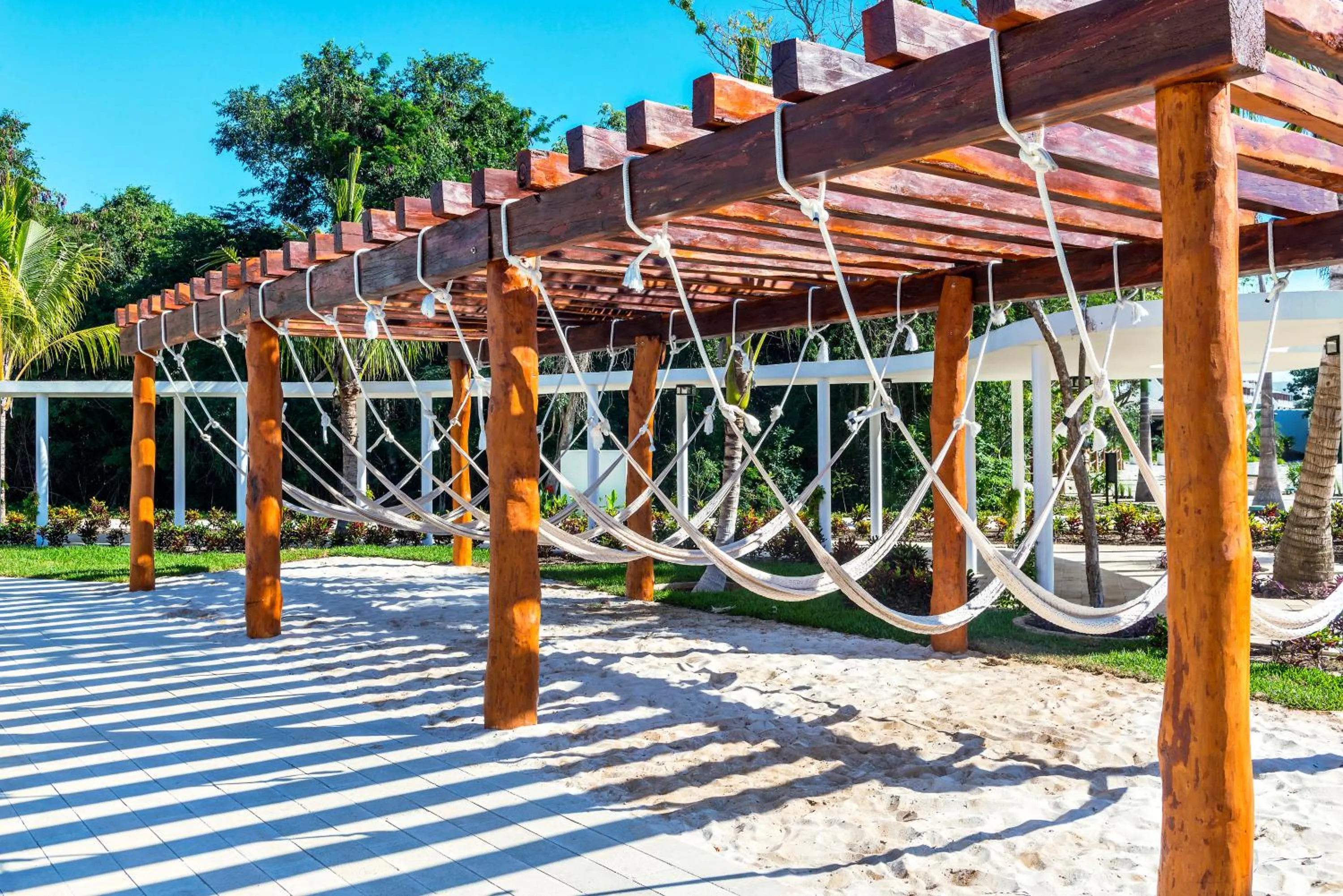 Spring in El Beso Adults Only at Ocean Riviera Paradise All Inclusive