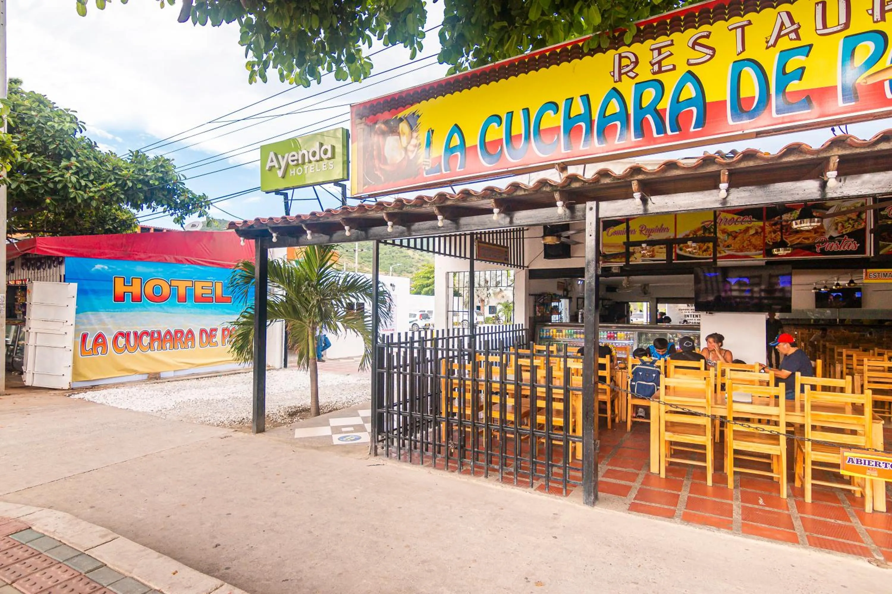 Facade/entrance in Hotel Cuchara de Palo Ayenda