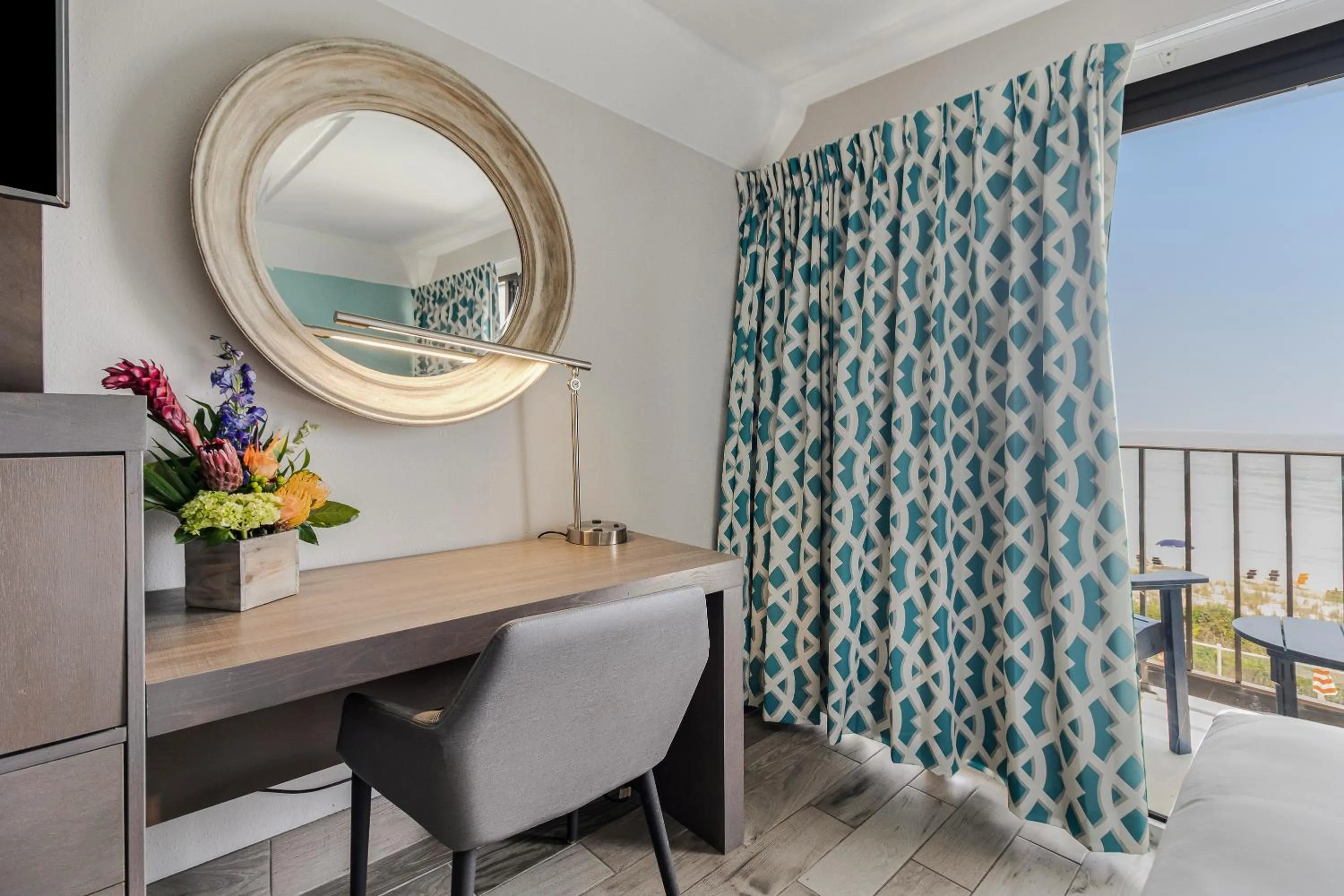 Balcony/Terrace in Crystal Coast Oceanfront Hotel