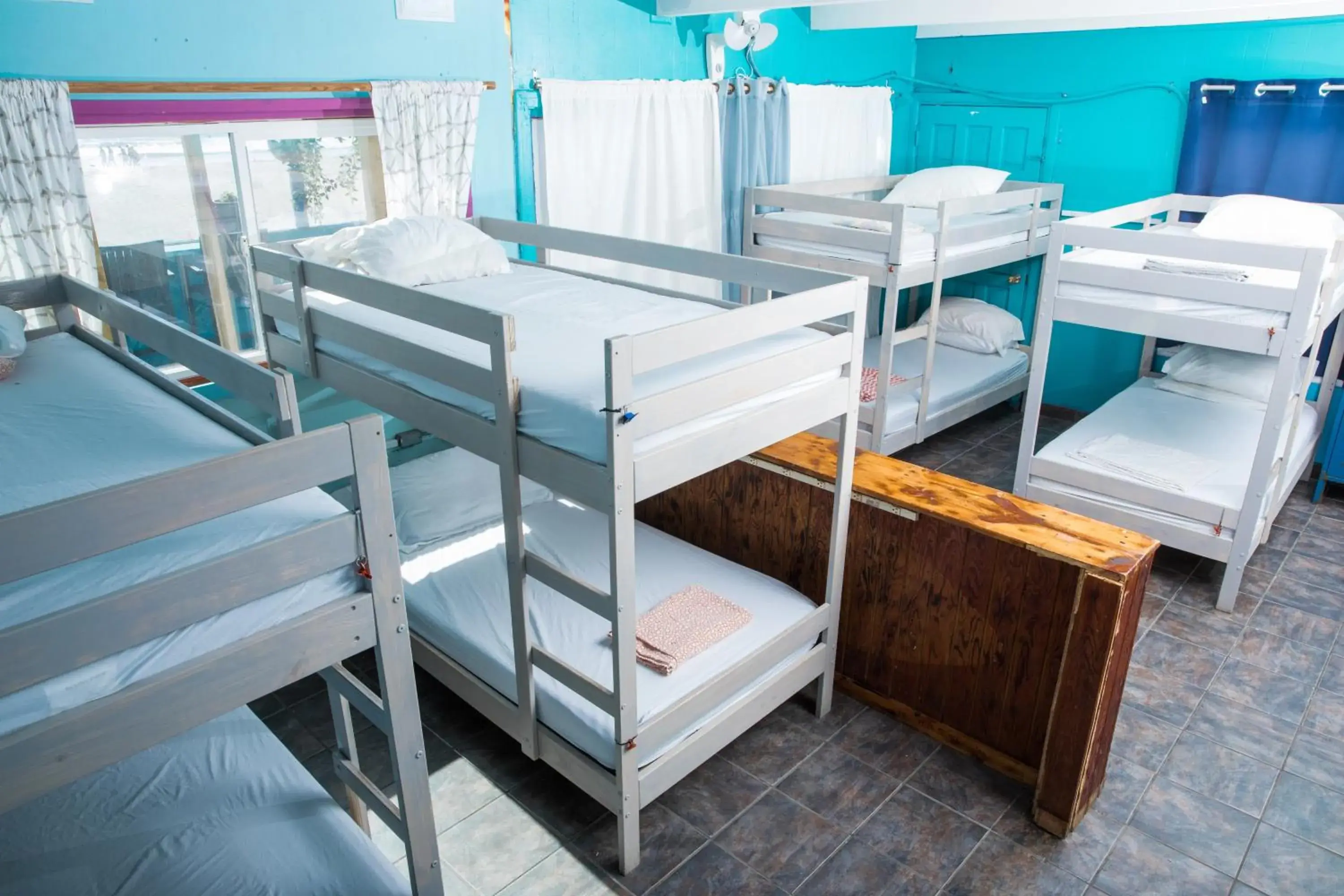 12 Bed Mixed Dorm with Private Bathroom in ITH San Diego Beach Bungalow Surf Hostel 12 Bed Mixed Dorm with Private Bathroom in ITH San Diego Beach Bungalow Surf Hostel