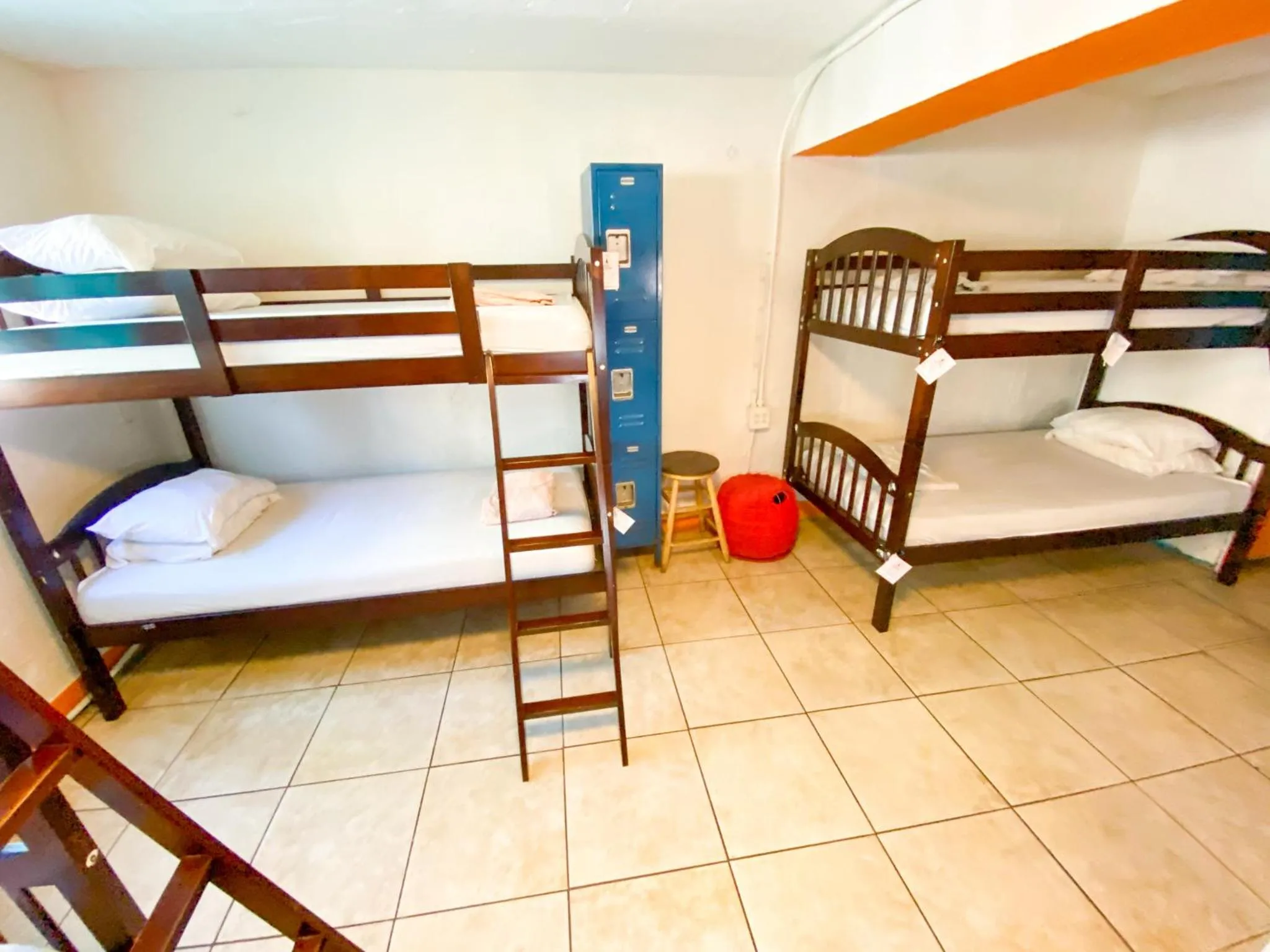 Bedroom, Bed in ITH San Diego Beach Bungalow Surf Hostel