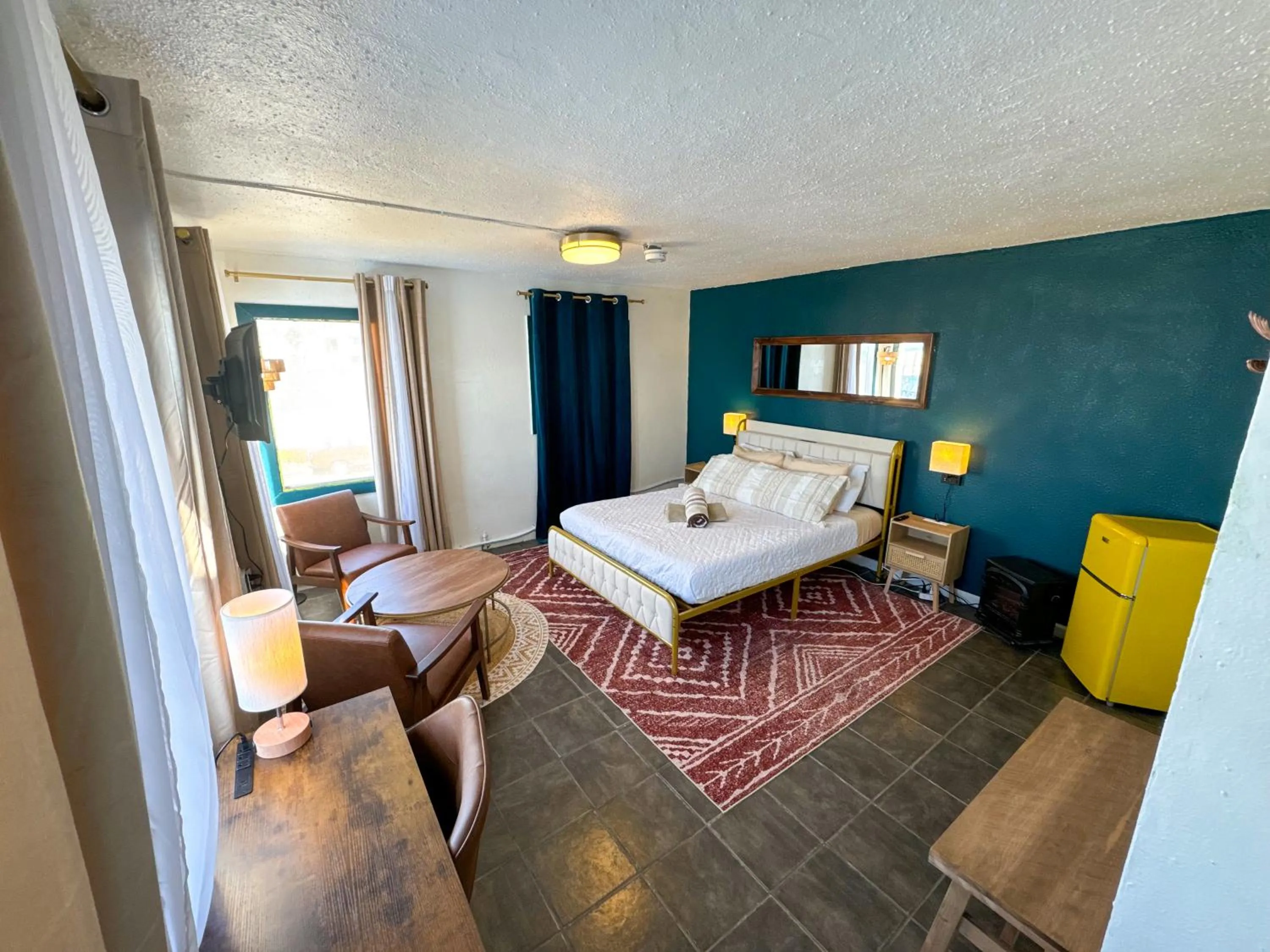 Bedroom, Bed in ITH San Diego Beach Bungalow Surf Hostel