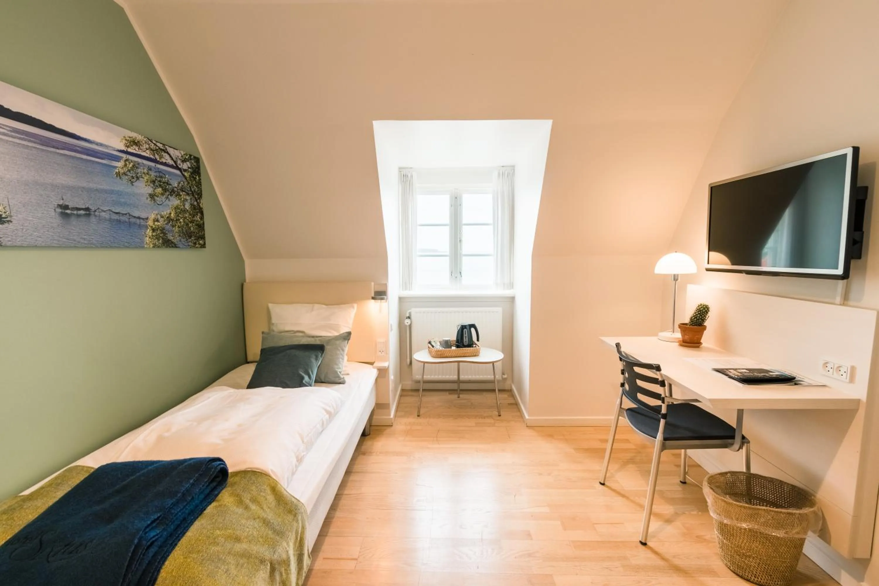 Bed in Sixtus Sinatur Hotel & Konference