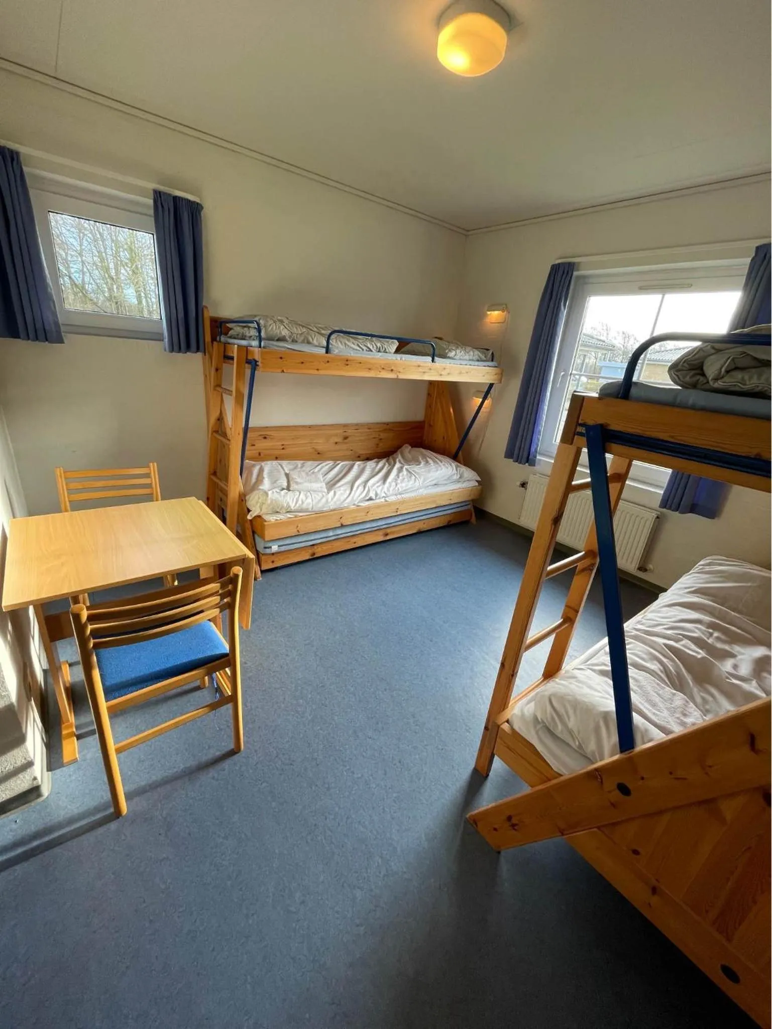 Family Room with Private Bathroom - single occupancy in Roslev Vandrerhjem-Hostel